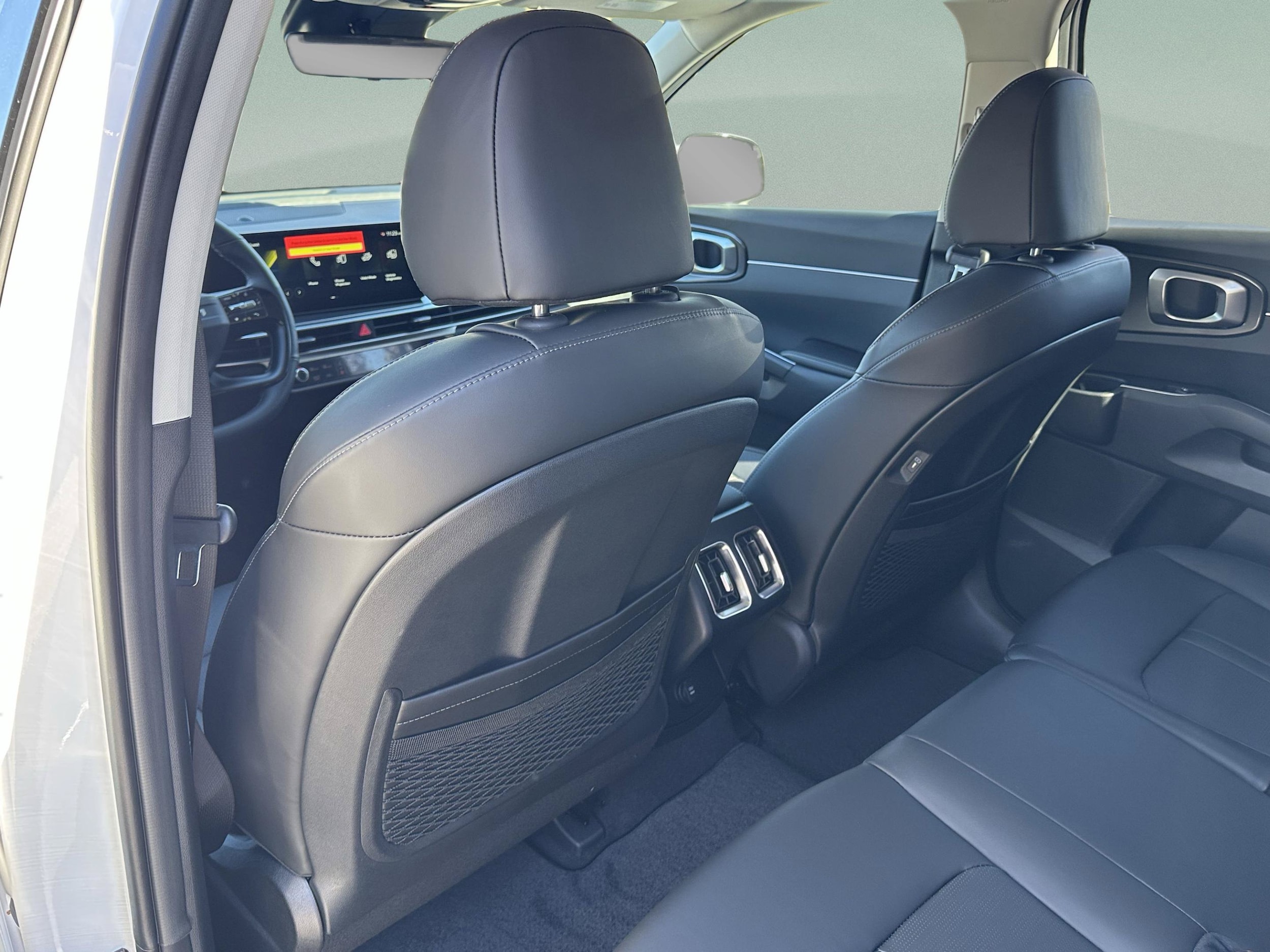 2026 Kia Sorento S - Photo 13
