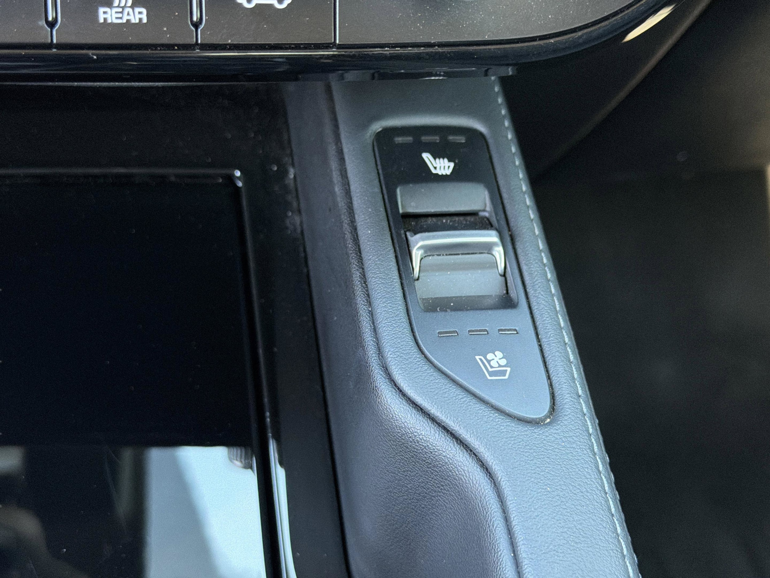 2024 Kia Telluride SX Prestige - Photo 29