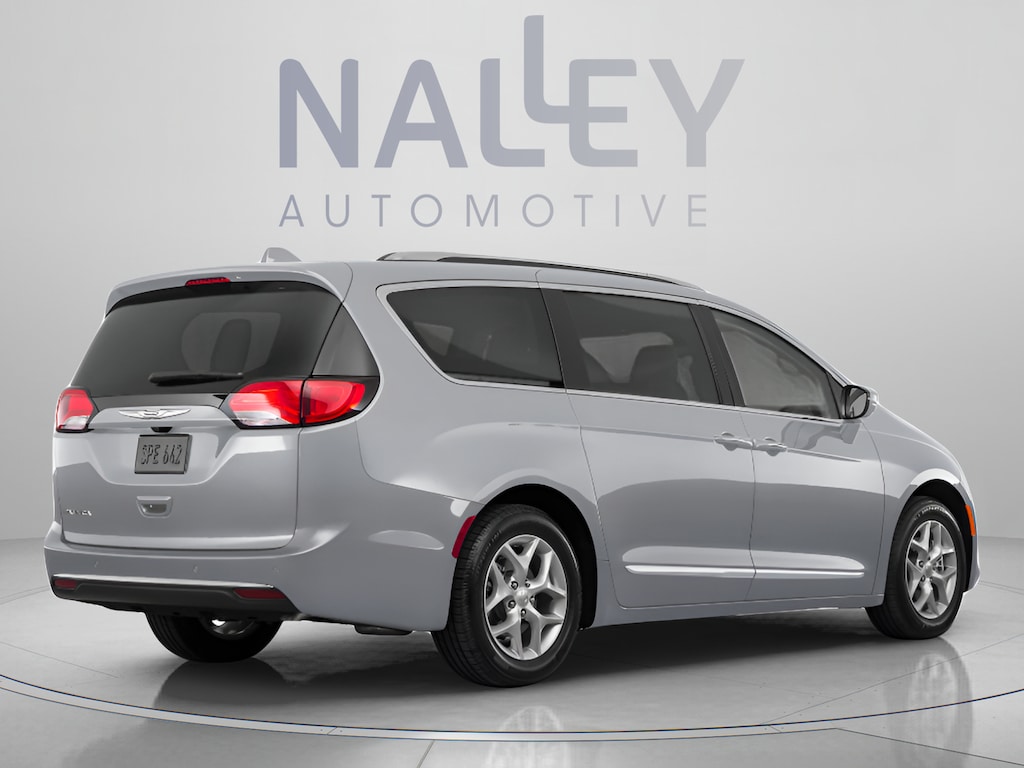 Used 2018 Chrysler Pacifica Touring L Plus Van