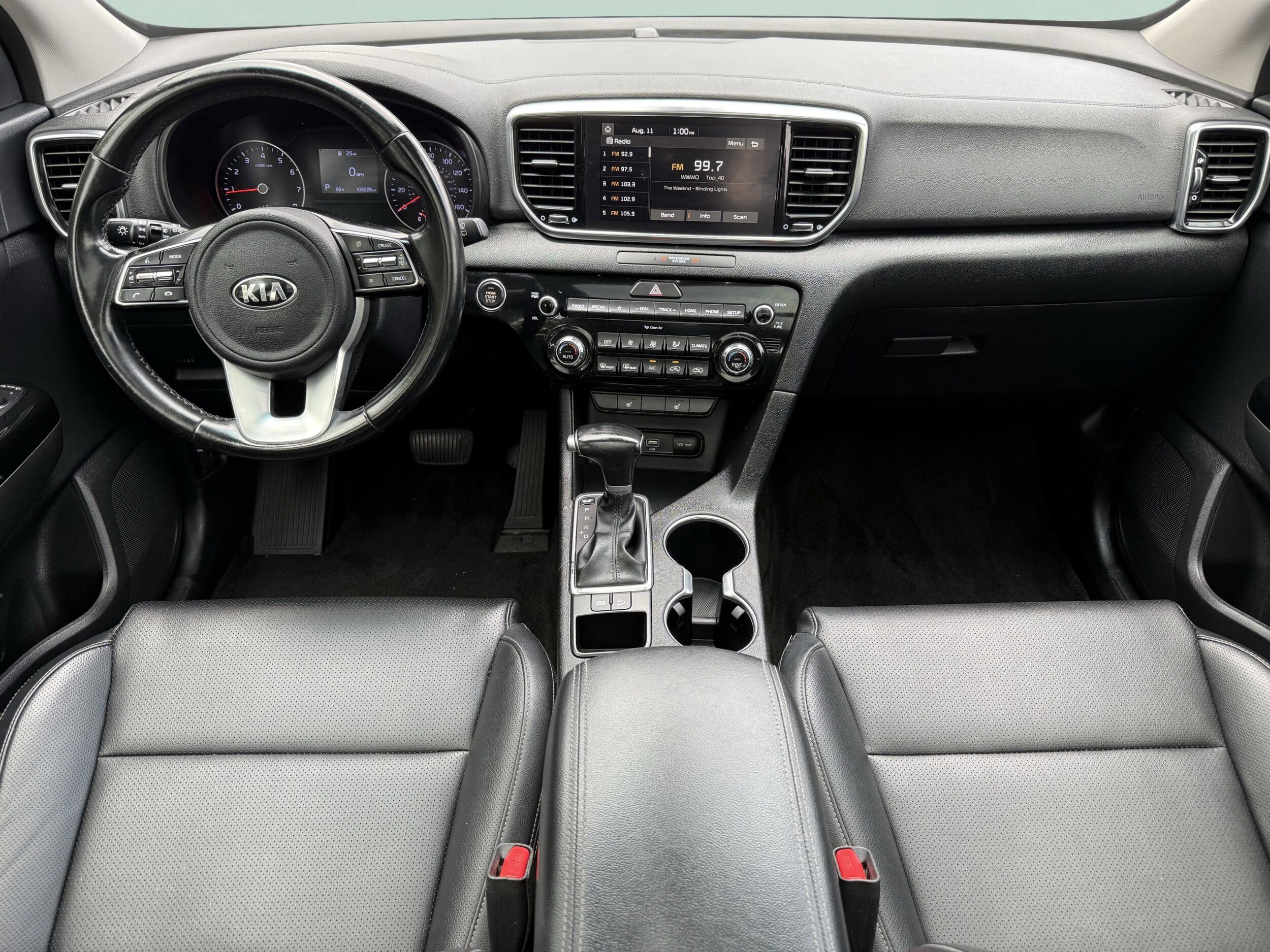 2022 Kia Sportage EX photo 2