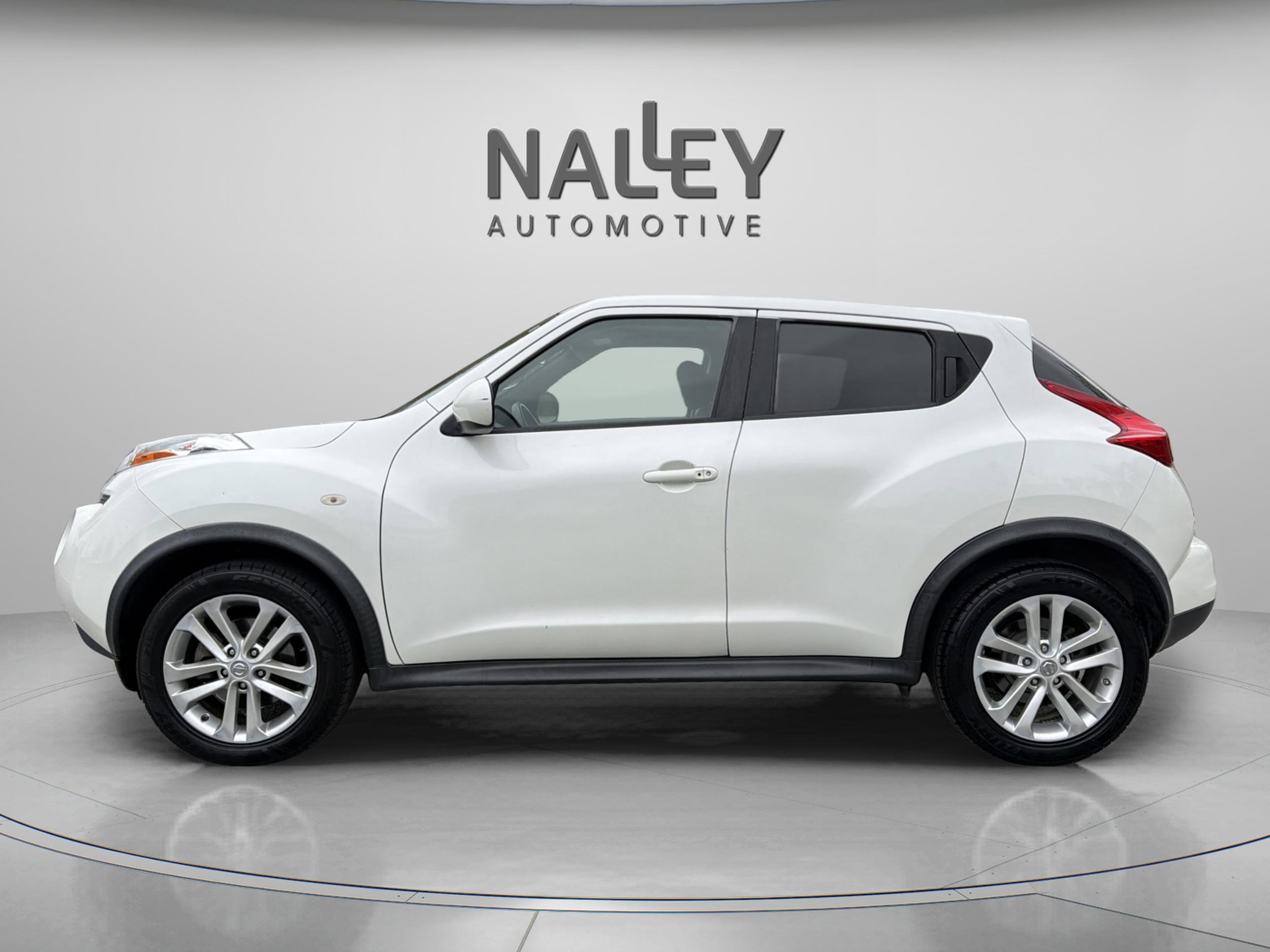 Used 2013 Nissan JUKE SV with VIN JN8AF5MR1DT201696 for sale in Stonecrest, GA