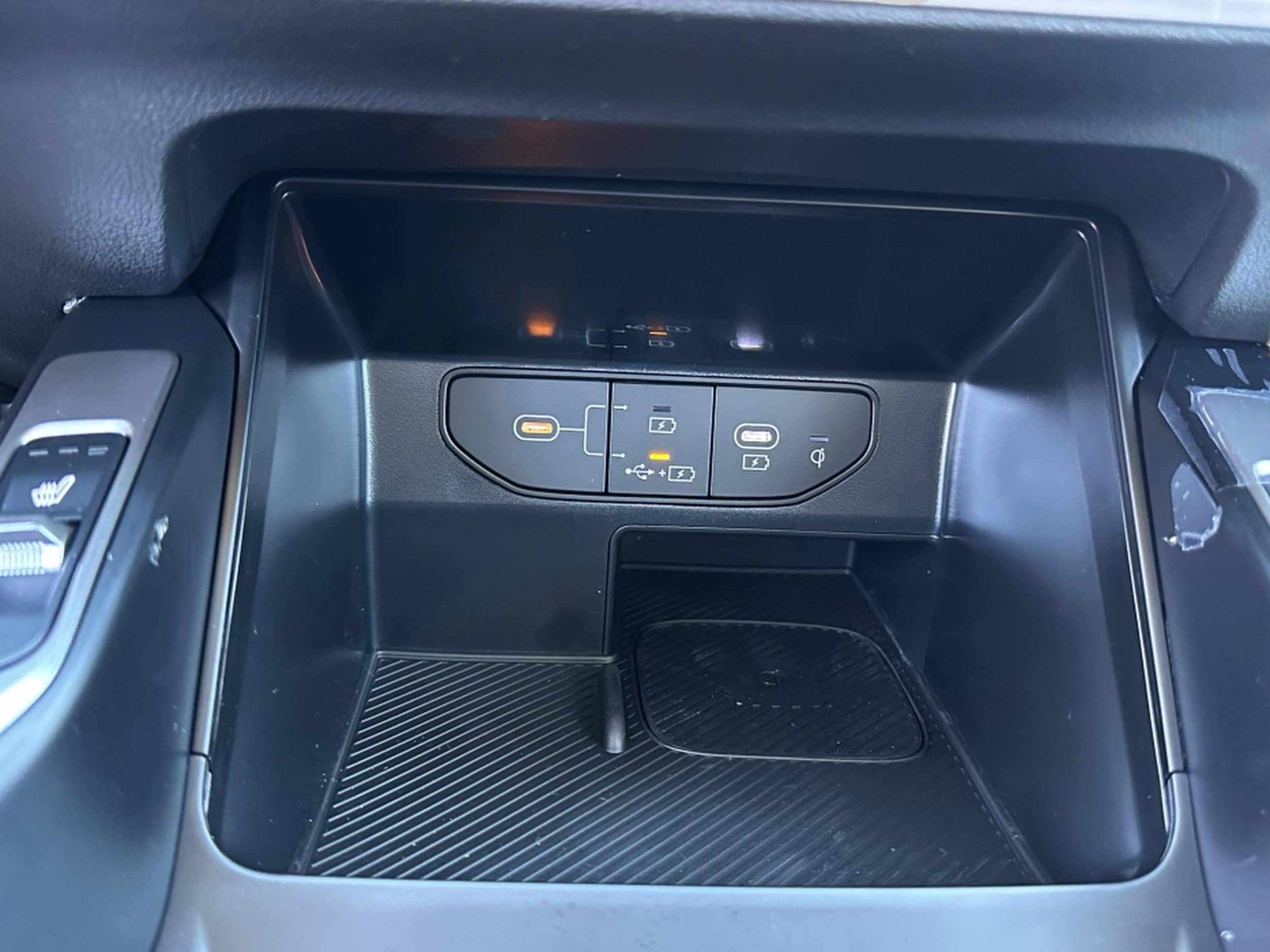 2026 Kia Sorento S - Photo 25