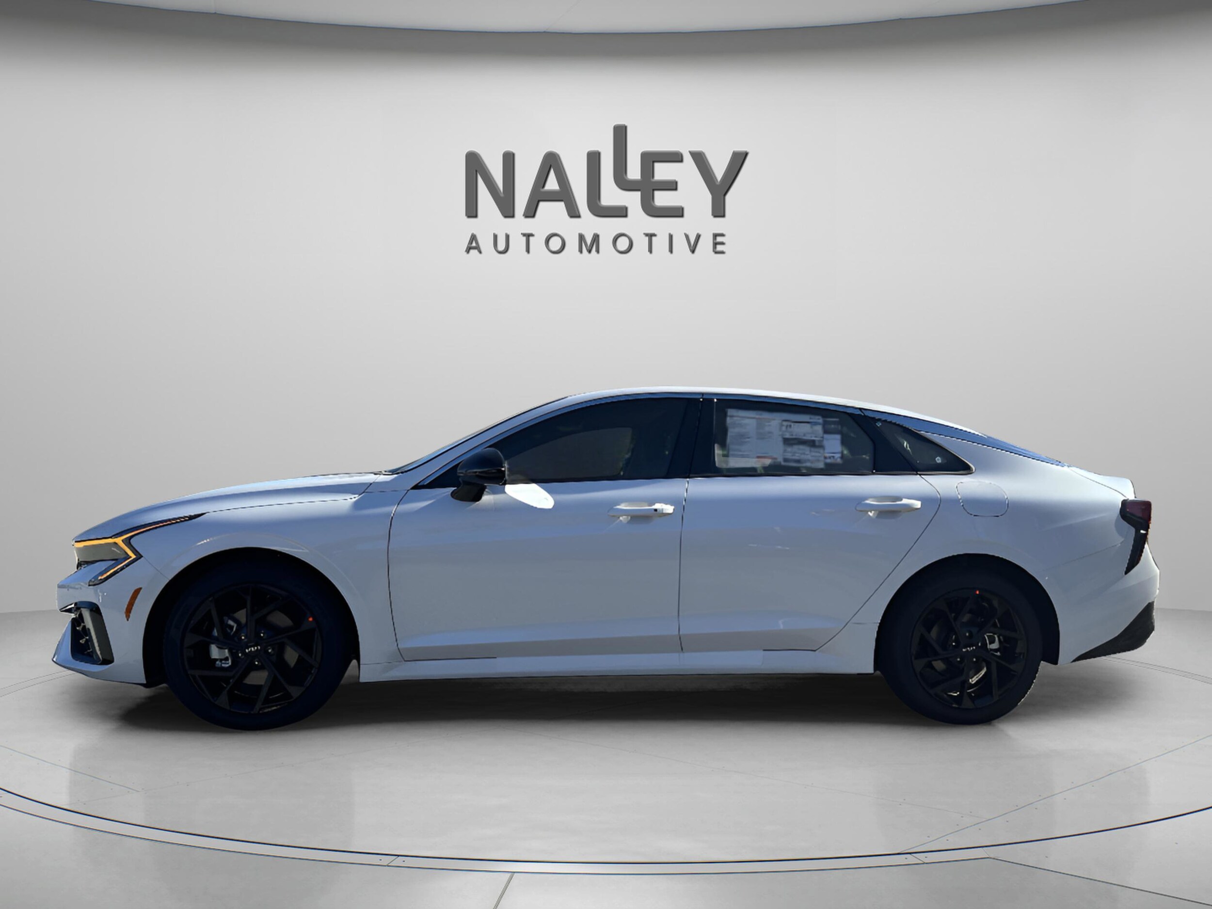 2026 Kia K5 GT-Line photo 2