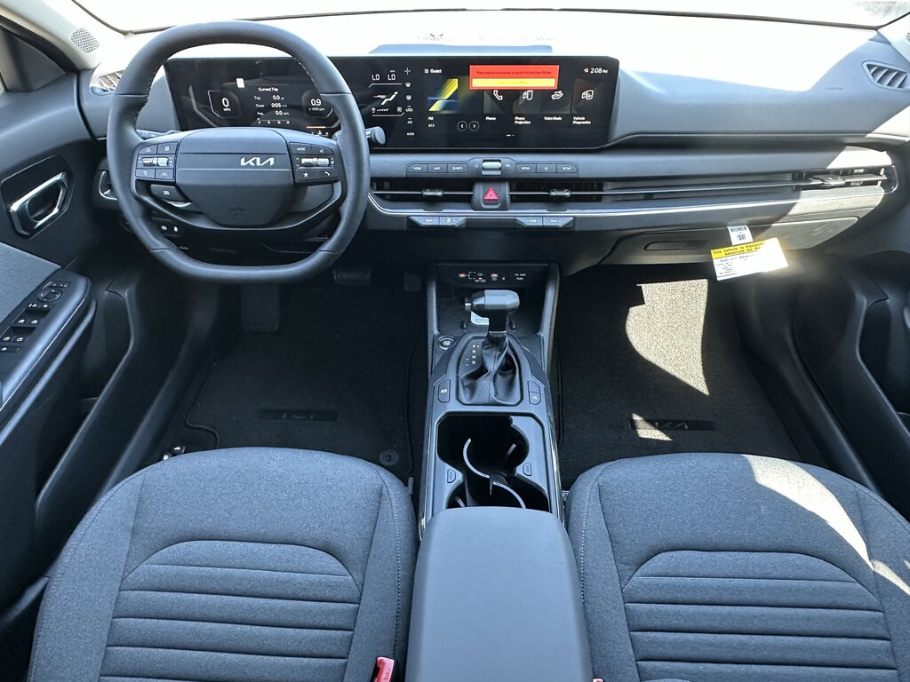 New 2025 Kia K4 EX Sedan