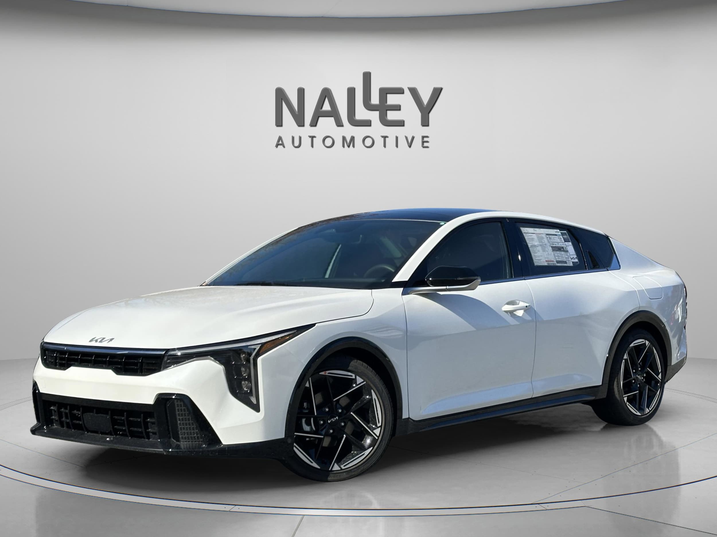 2025 Kia K4 GT-Line's photo