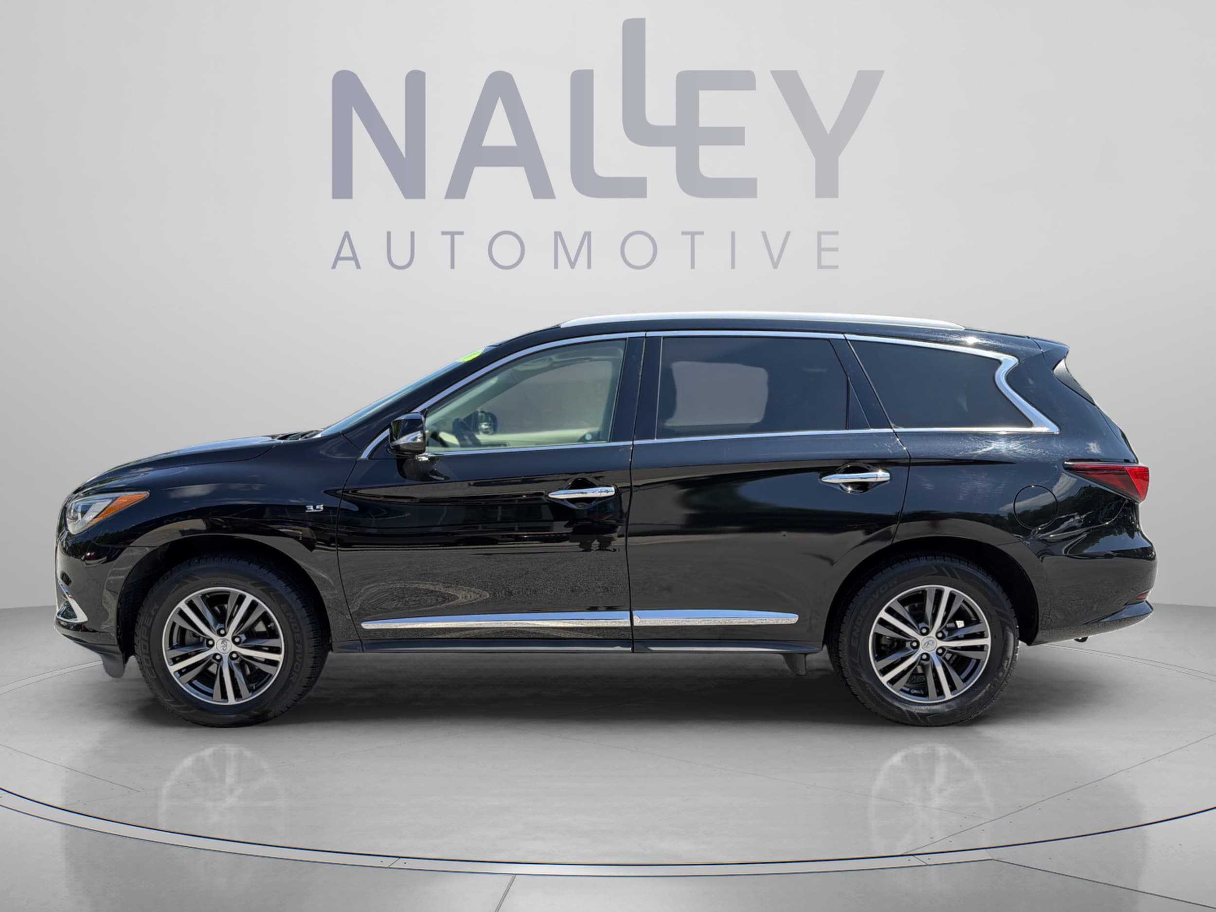Used 2018 INFINITI QX60 Base with VIN 5N1DL0MM5JC520633 for sale in Stonecrest, GA