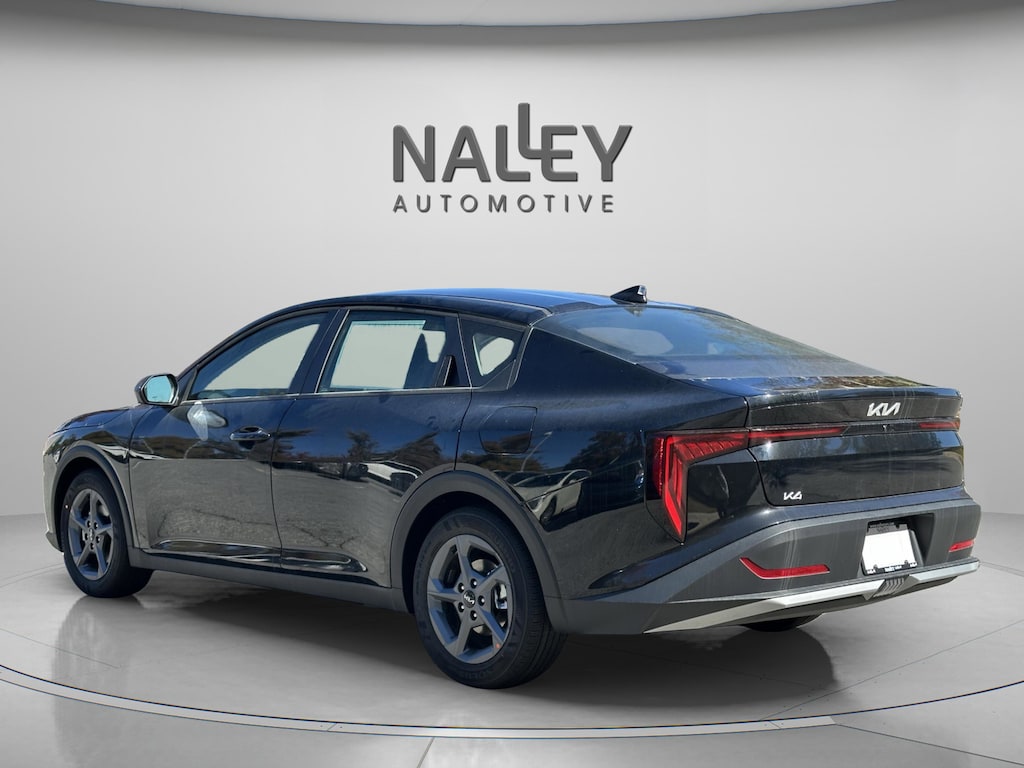 New 2025 Kia K4 EX Sedan