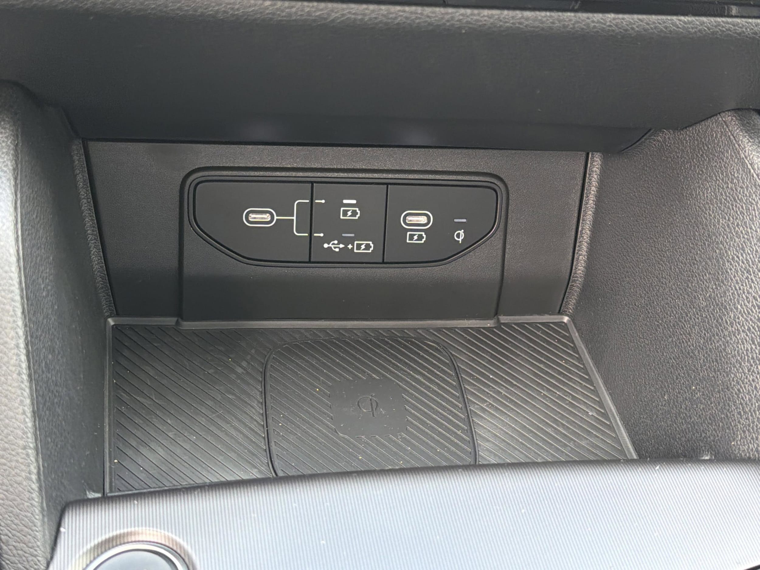 2026 Kia Sportage SX - Photo 23