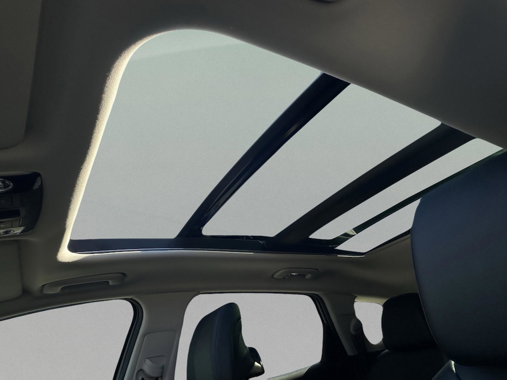 New 2026 Kia Sportage EX SUV