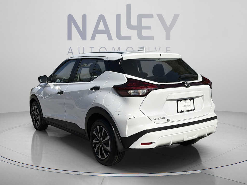 Used 2022 Nissan Kicks S SUV