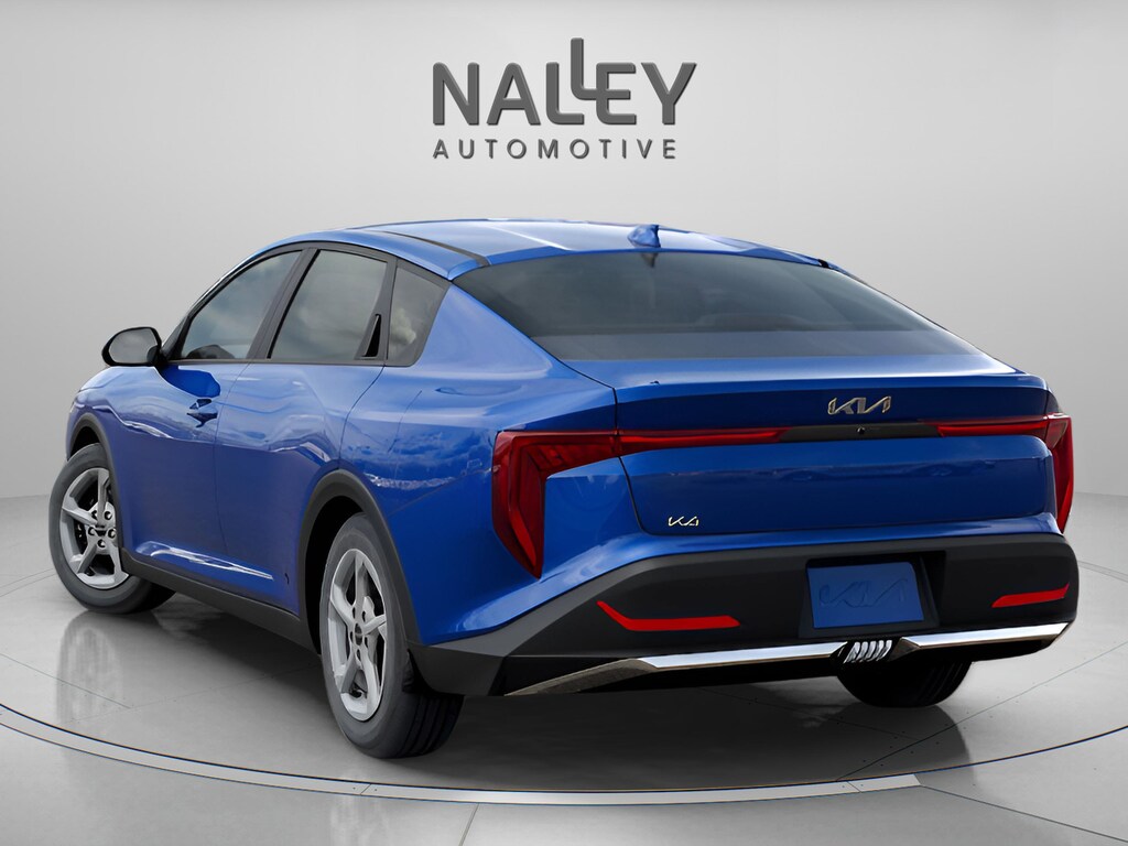 New 2025 Kia K4 LXS Sedan