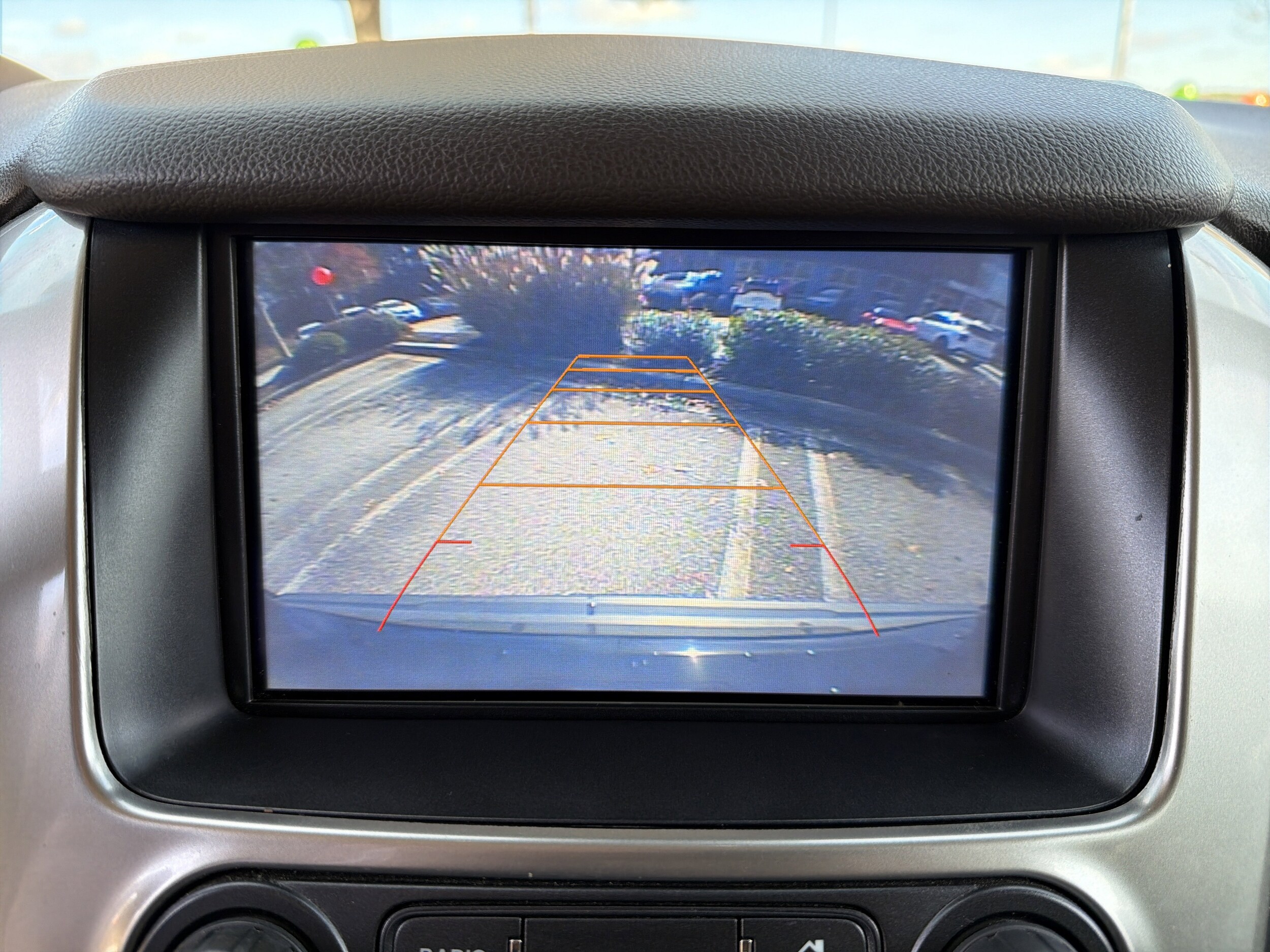 2016 Chevrolet Tahoe LT Z71 photo 3