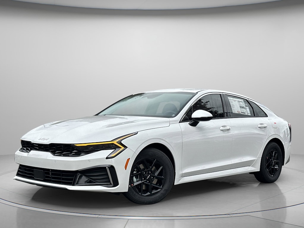 New 2026 Kia K5 LXS Sedan