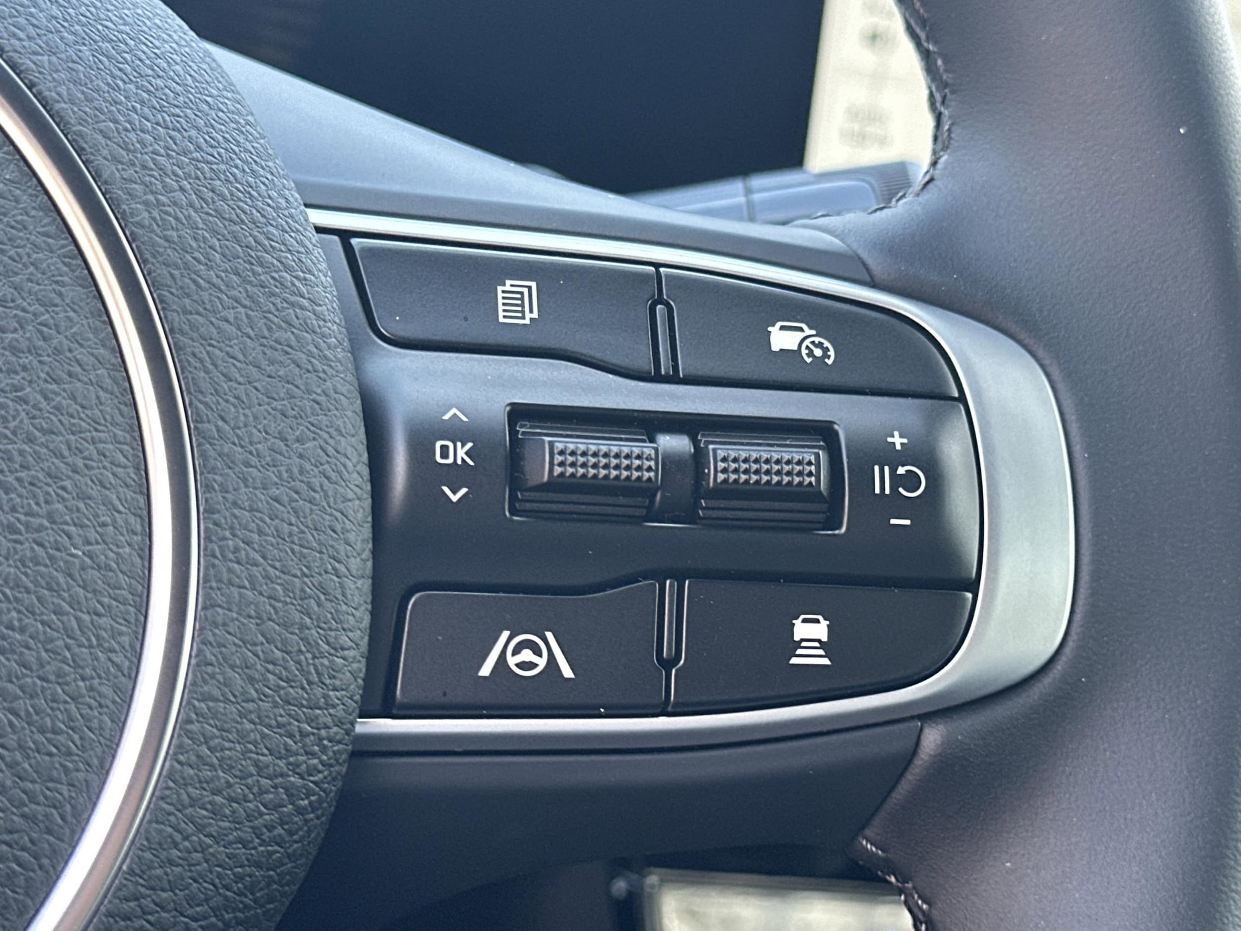 2026 Kia K5 GT-Line - Photo 13
