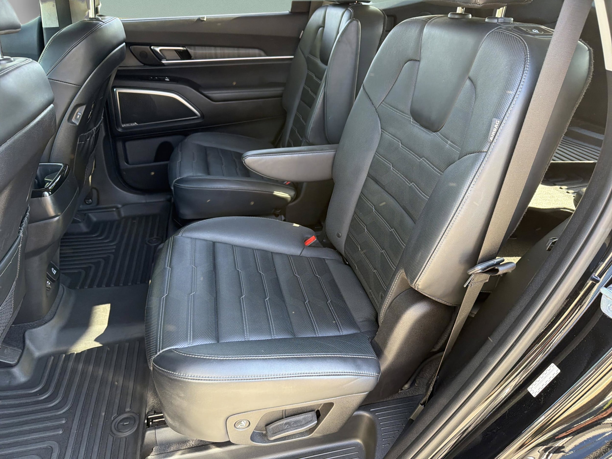 2024 Kia Telluride SX Prestige - Photo 17