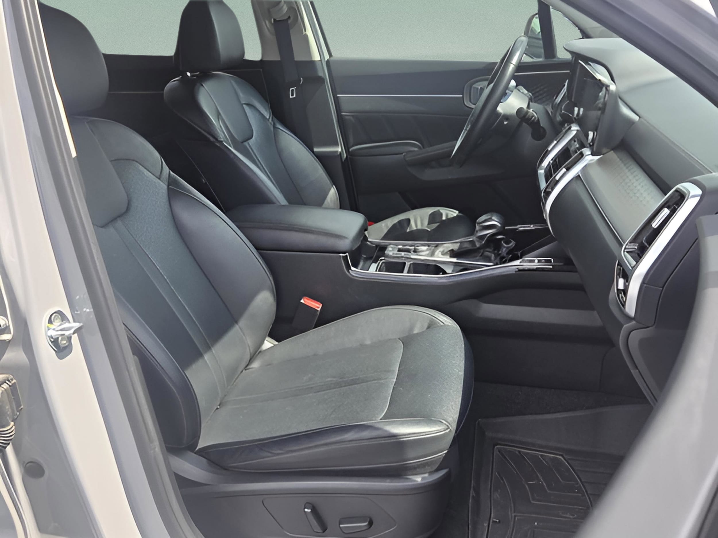 2022 Kia Sorento SX - Photo 14