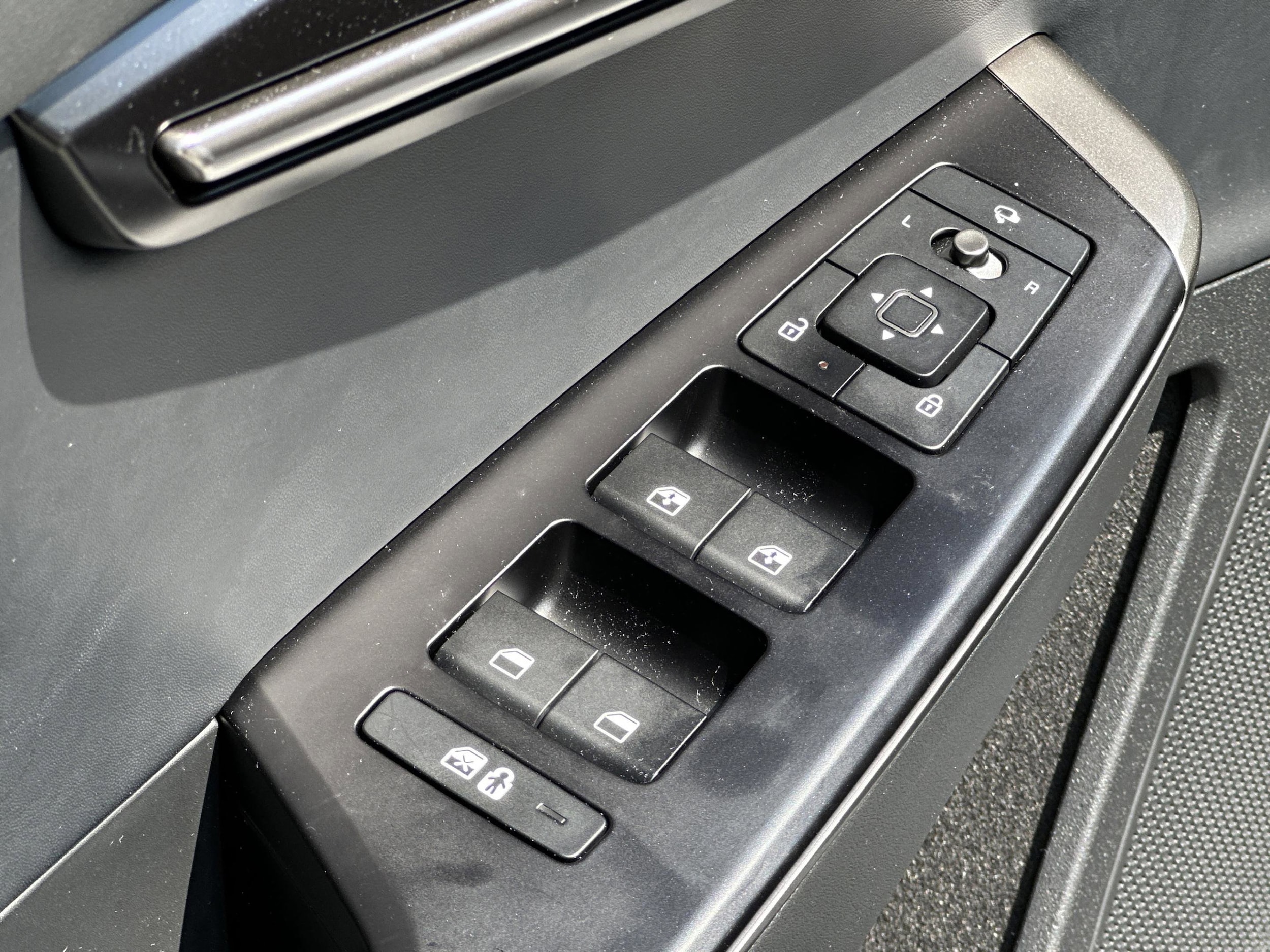 2025 Kia EV6 Light L/R - Photo 24