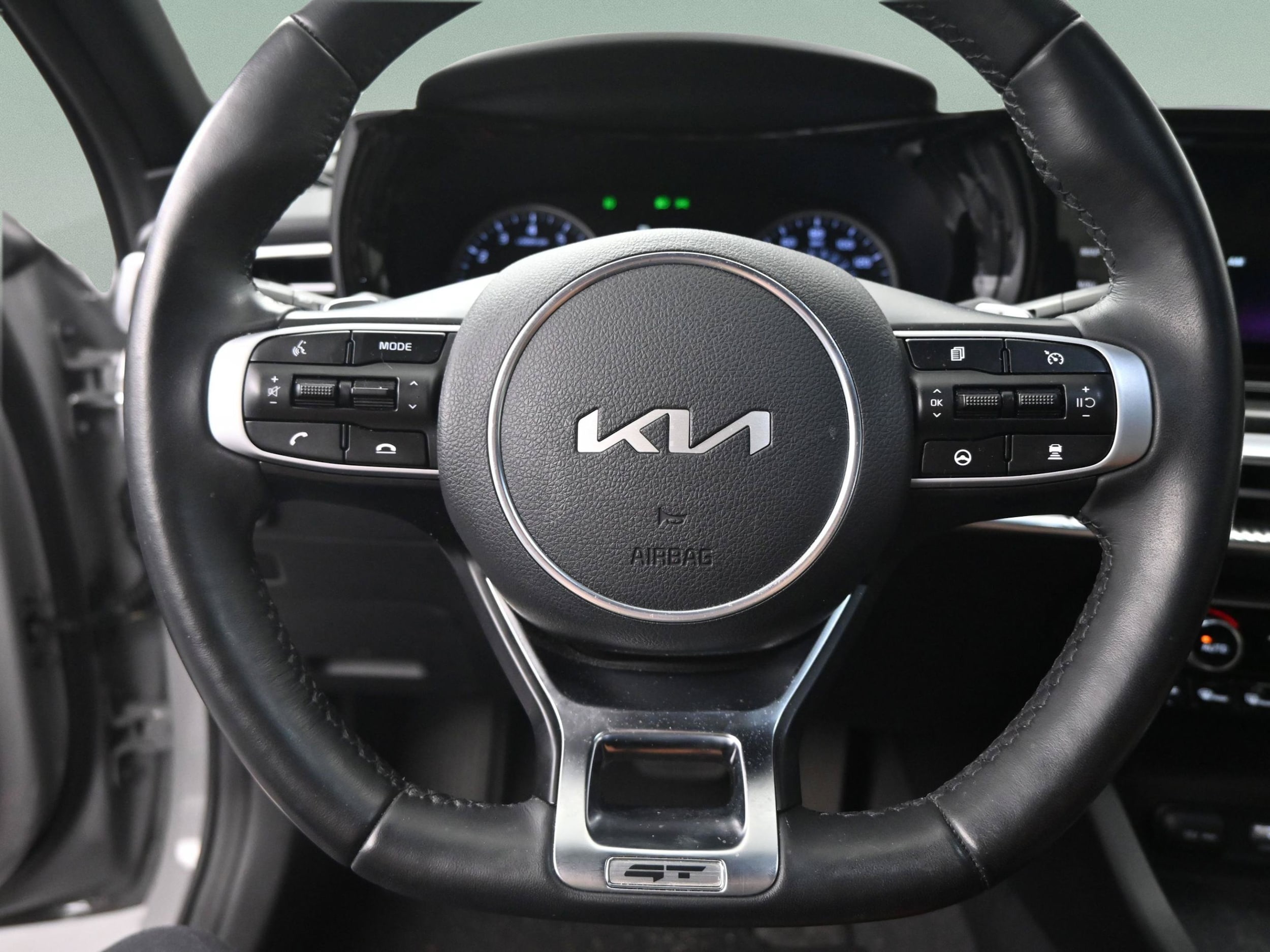 2023 Kia K5 GT - Photo 27