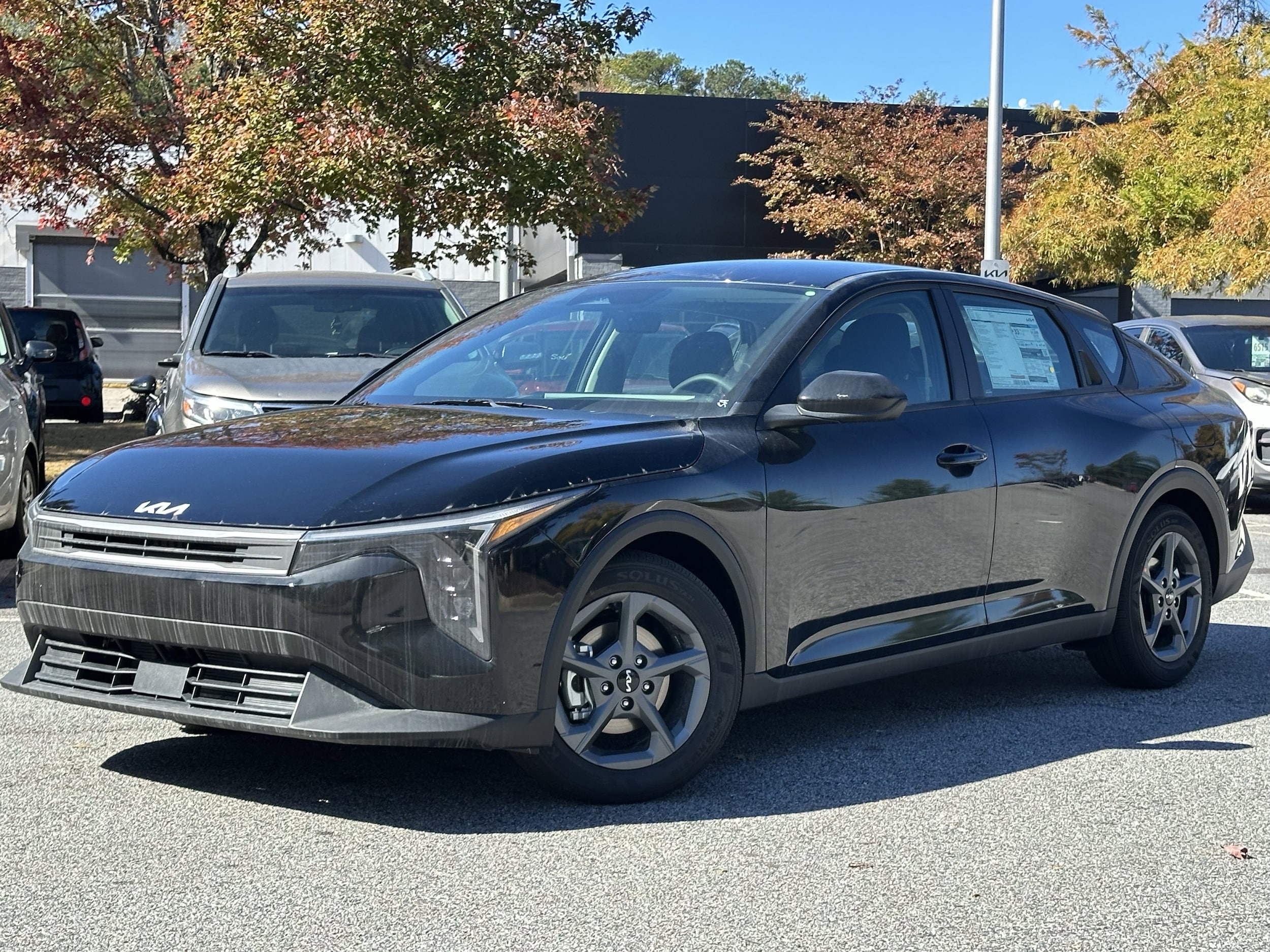 2025 Kia K4 LXS's photo