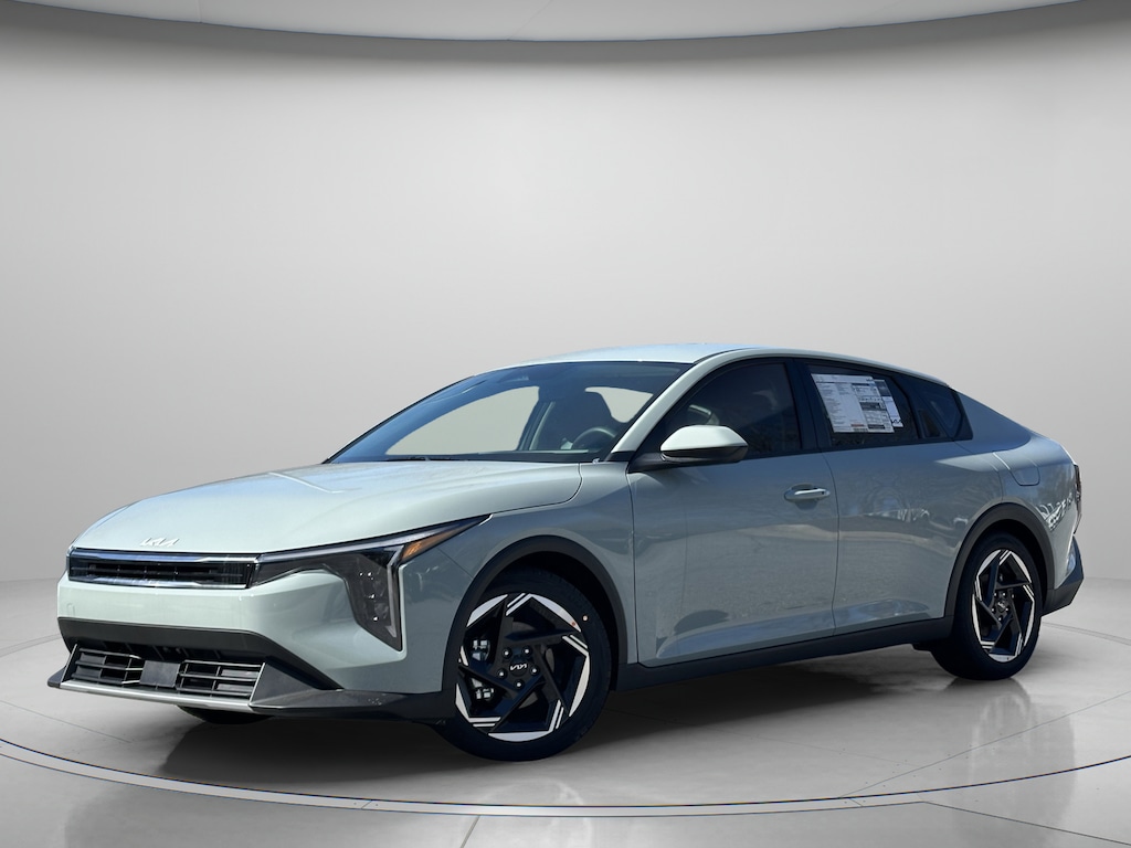 New 2025 Kia K4 EX Sedan