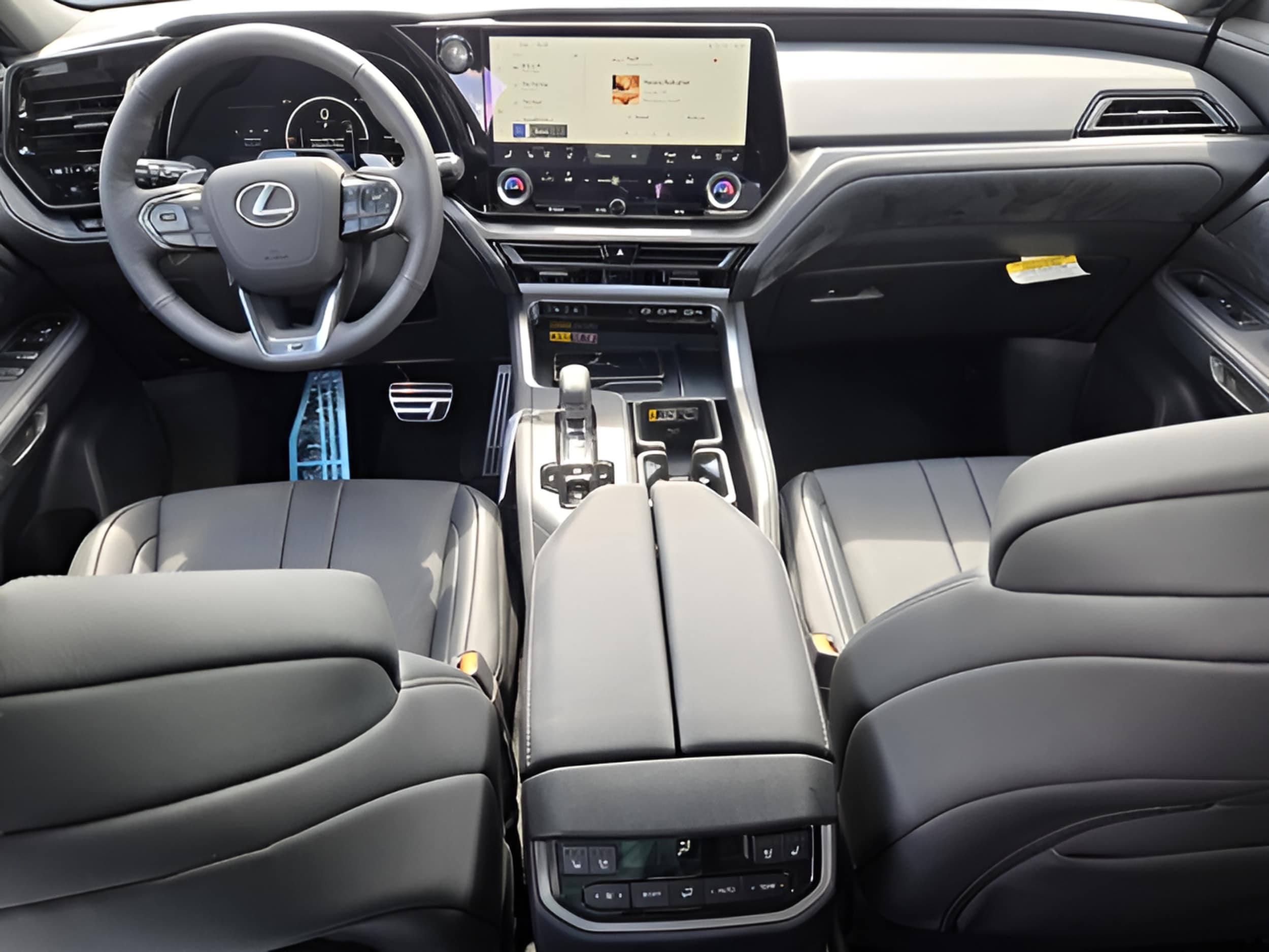 2026 Lexus TX 500h F-Sport Premium - Photo 30
