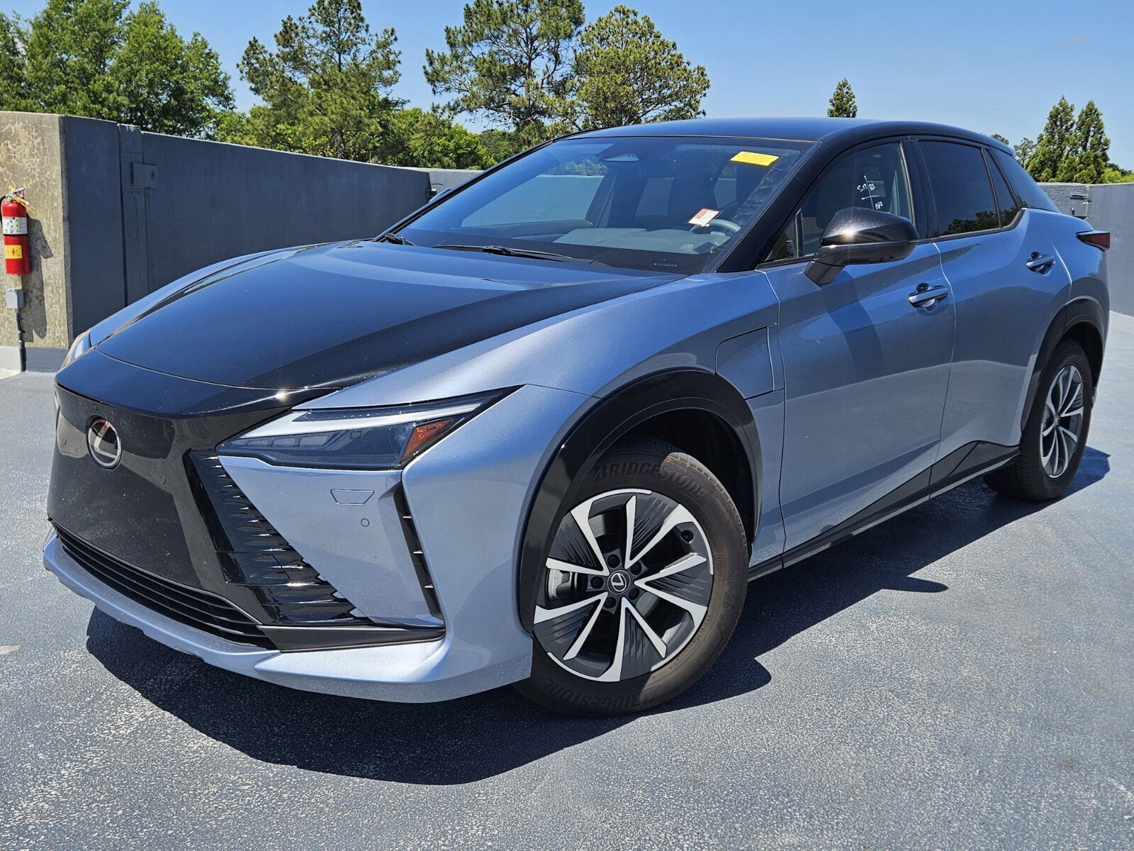 2023 Lexus RZ 450e 450e Premium AWD w/ 18" Wheel's photo