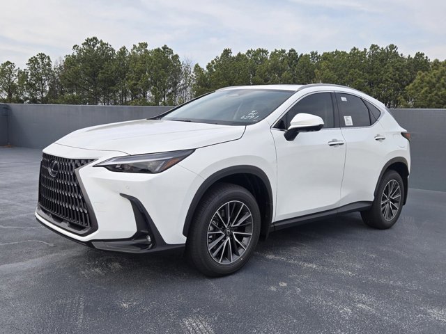2026 Lexus NX PHEV 450h+'s photo