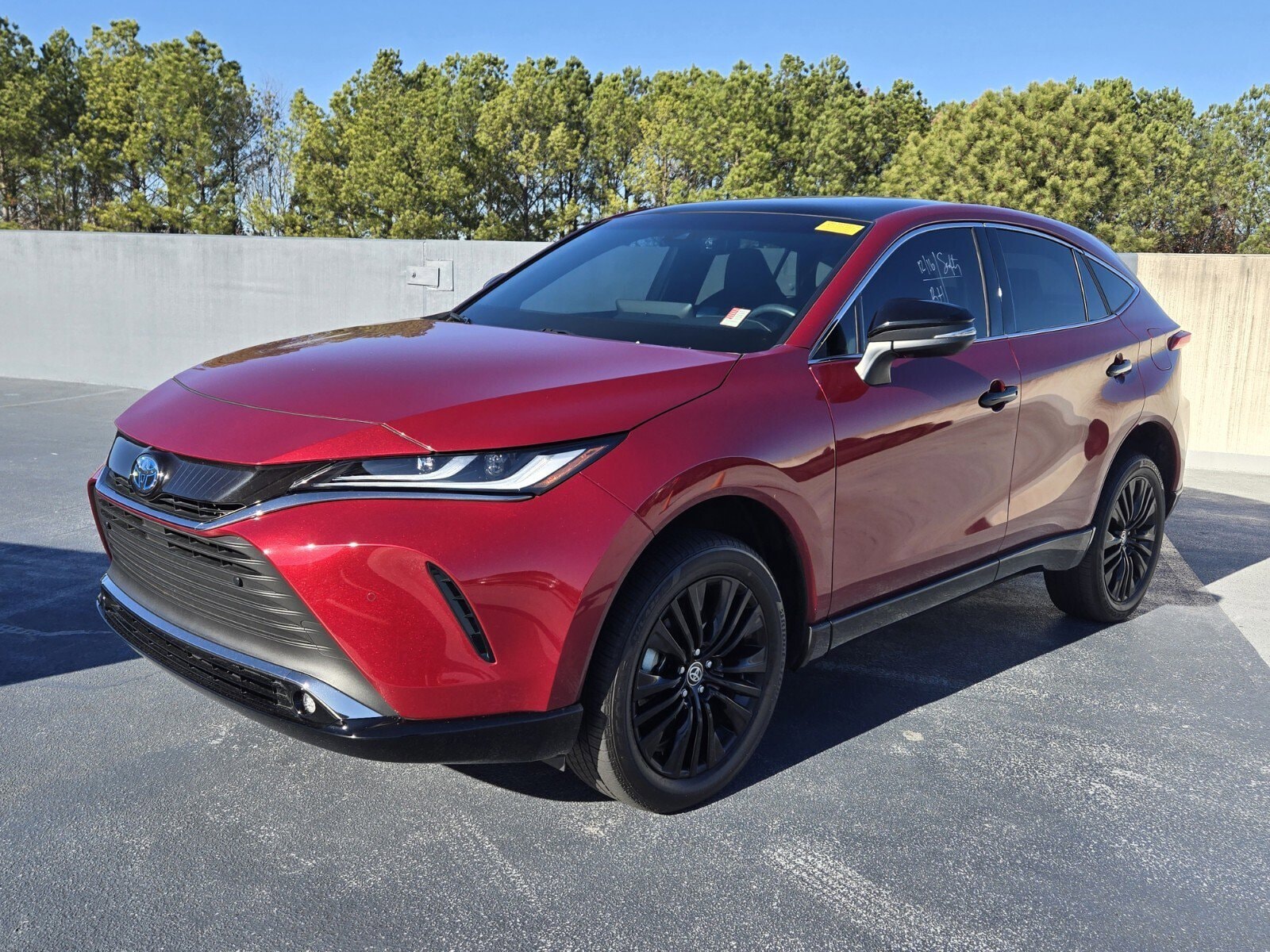 2023 Toyota Venza Nightshade's photo