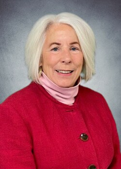 Staff member Mary Carey  from ID_5fc1d2e4ffe9