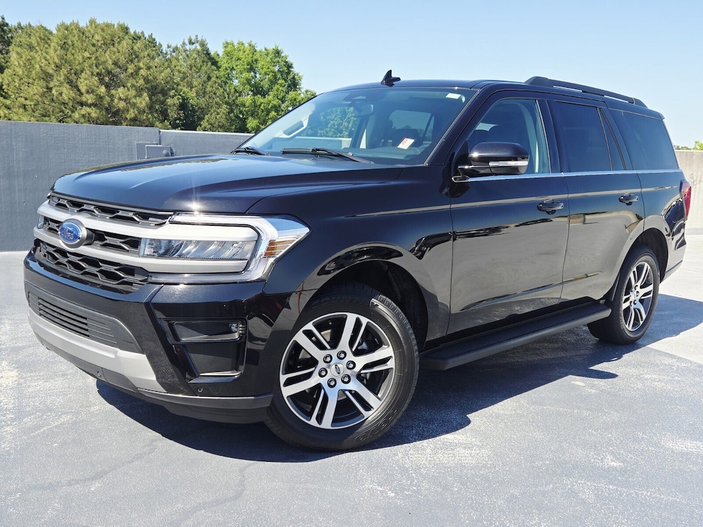 Used 2024 Ford Expedition XLT XLT 4x2