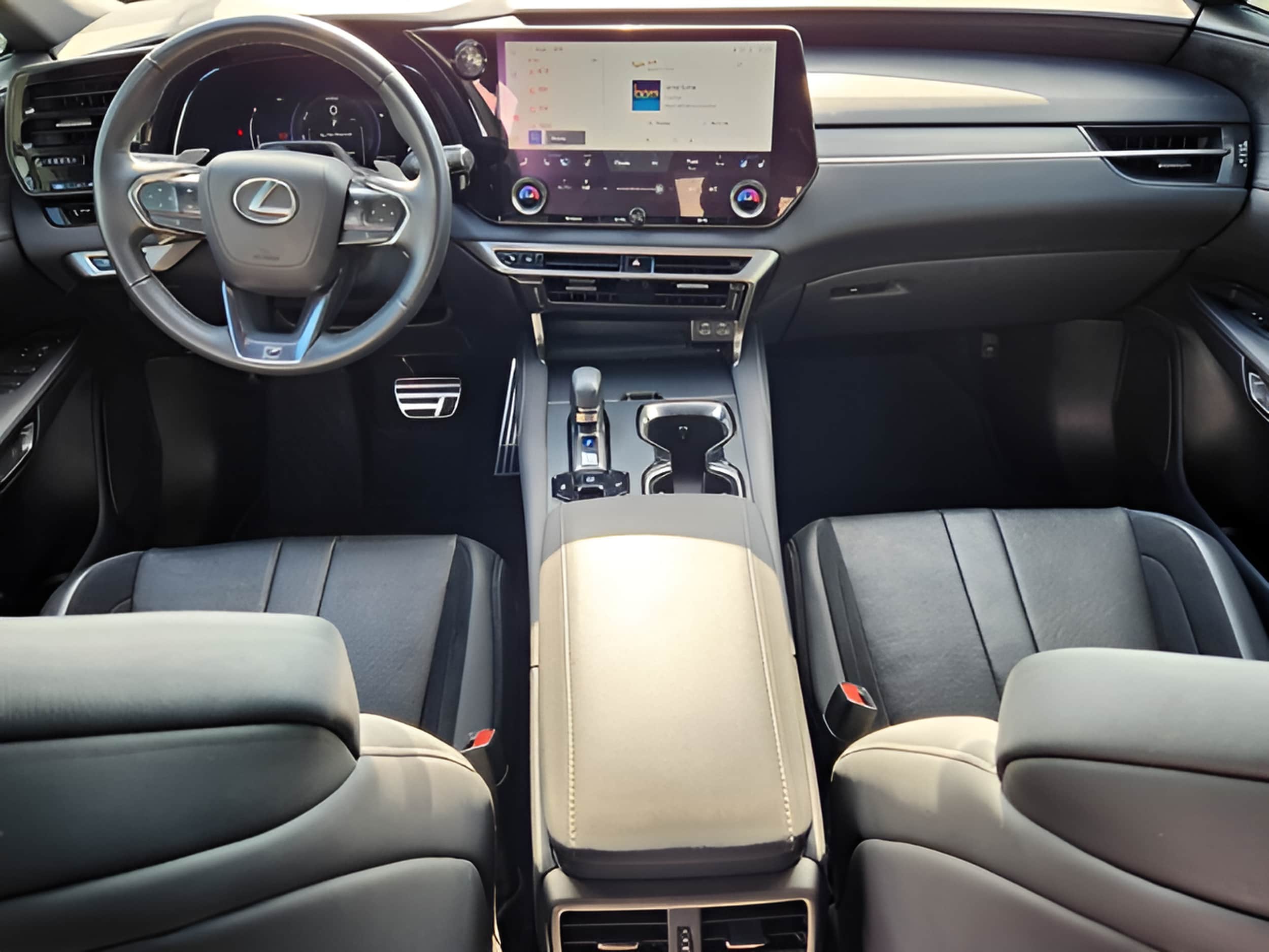 2024 Lexus RX Hybrid 500h - Photo 13