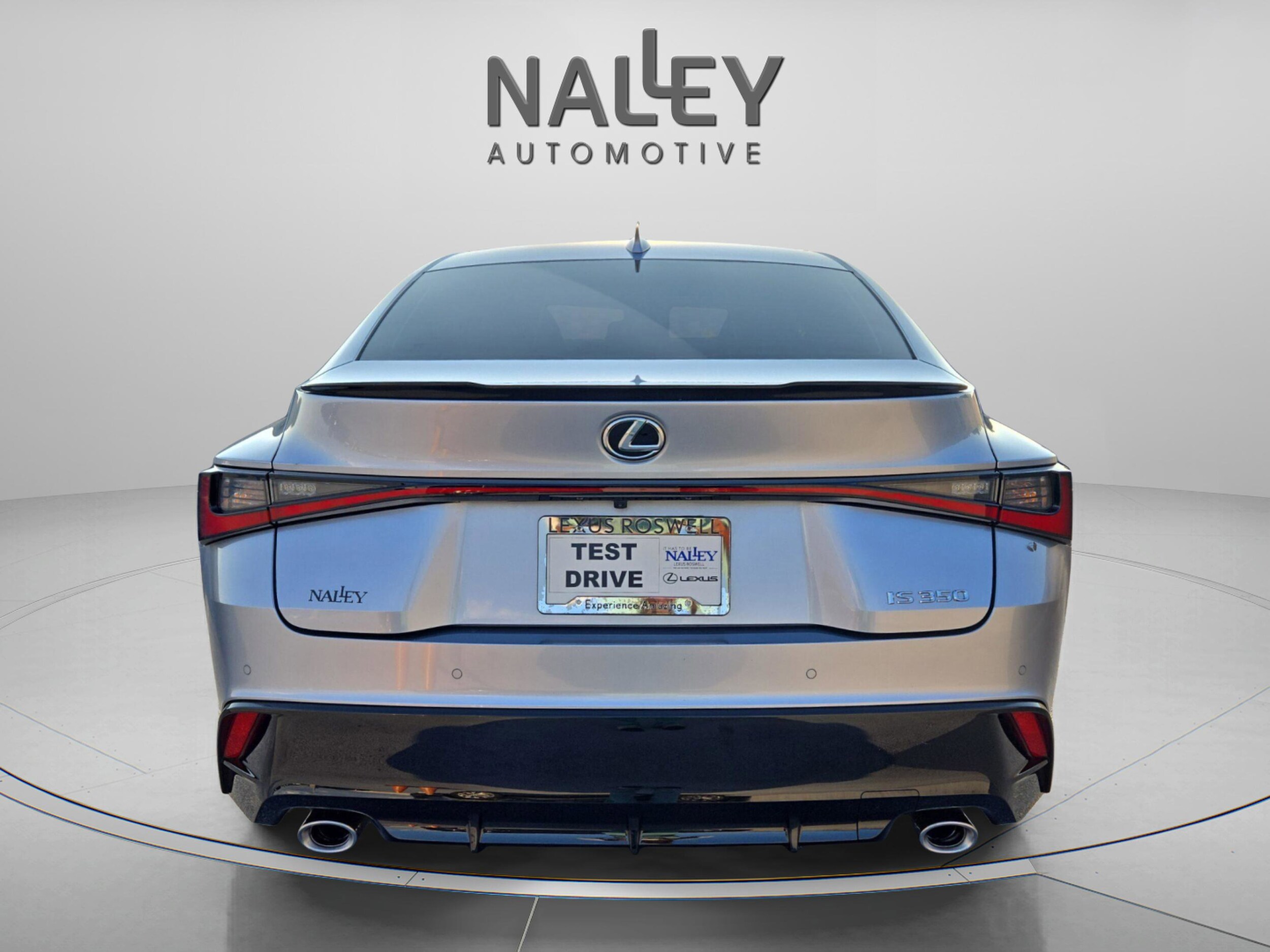 2023 Lexus IS 350 F SPORT photo 3