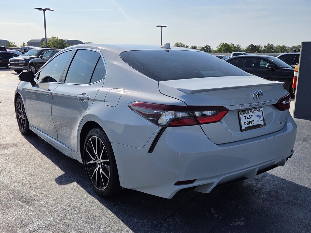 Used 2023 Toyota Camry SE