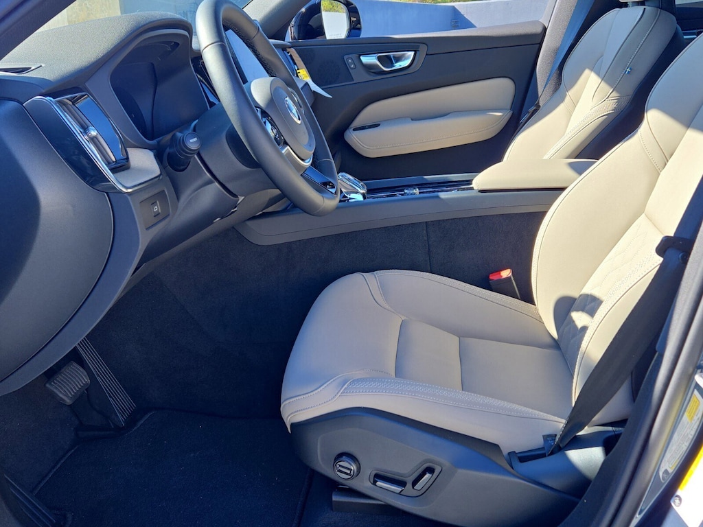 Used 2026 Volvo XC60 B5 Core B5 AWD Core