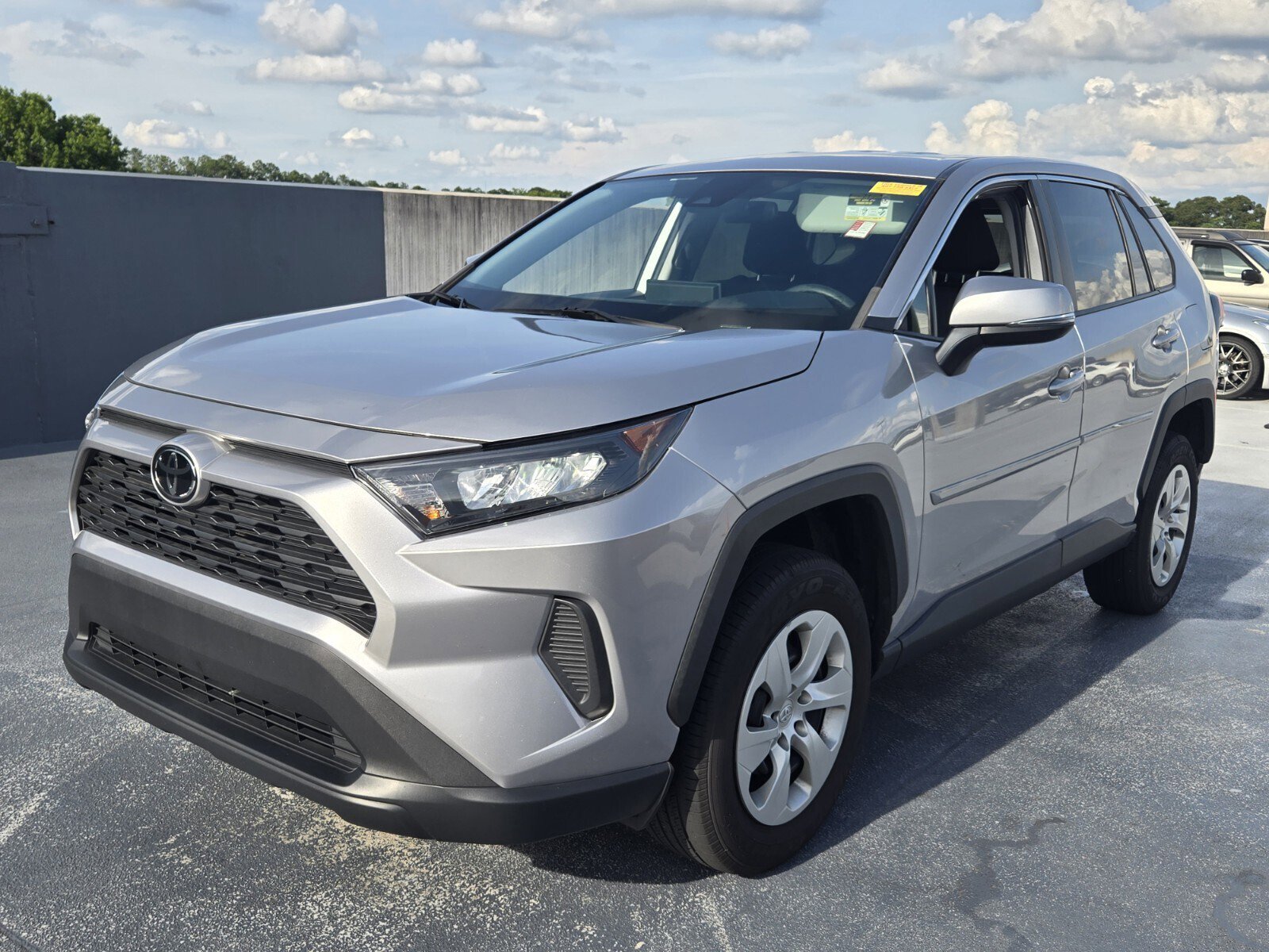 Used 2022 Toyota RAV4 LE with VIN 2T3G1RFV6NC278988 for sale in Northfield, Minnesota