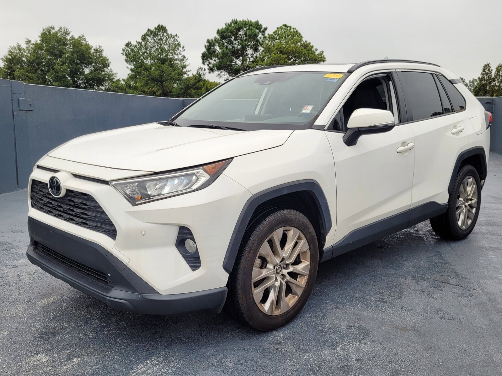 Used 2019 Toyota RAV4 XLE Premium with VIN JTMC1RFV2KD028475 for sale in Roswell, GA