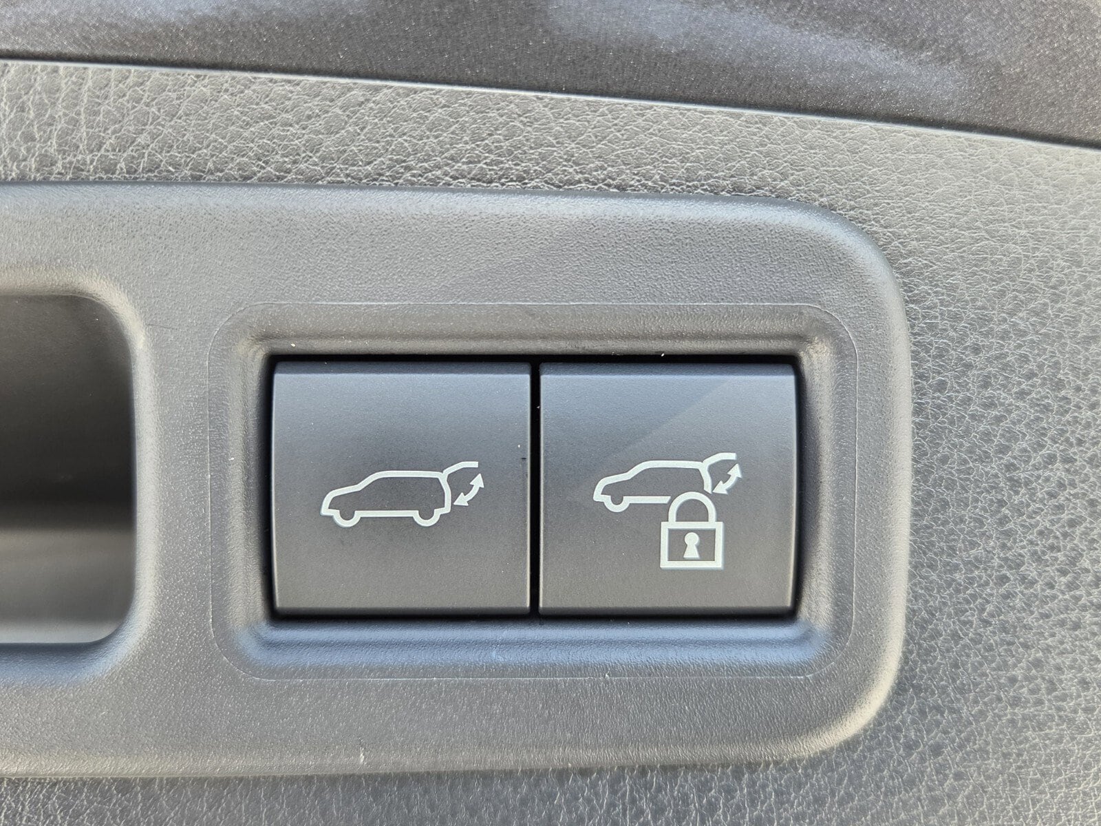 2026 Lexus RX 350 Luxury - Photo 17