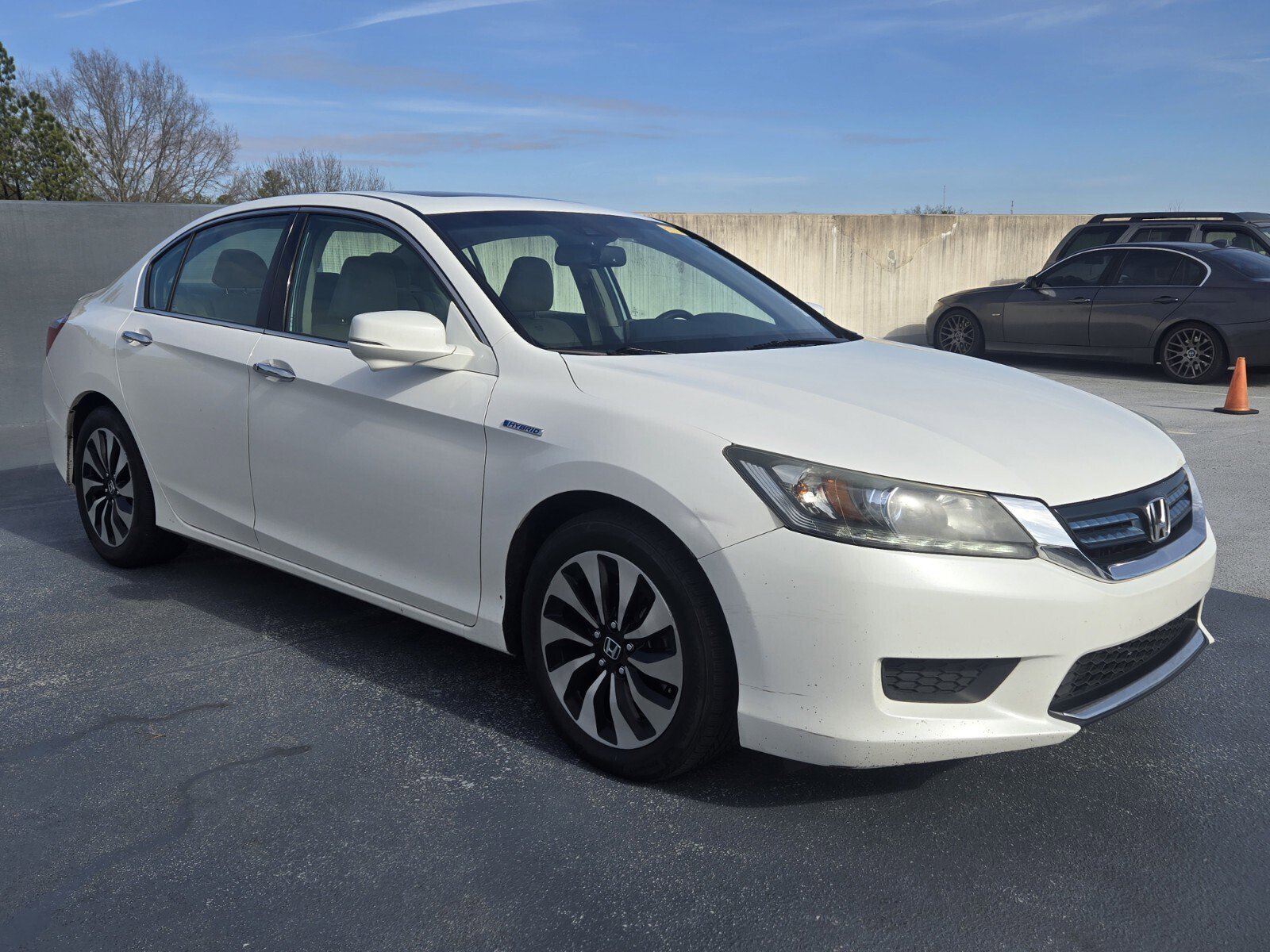 Used 2015 Honda Accord Hybrid EX-L with VIN 1HGCR6F5XFA007714 for sale in Roswell, GA