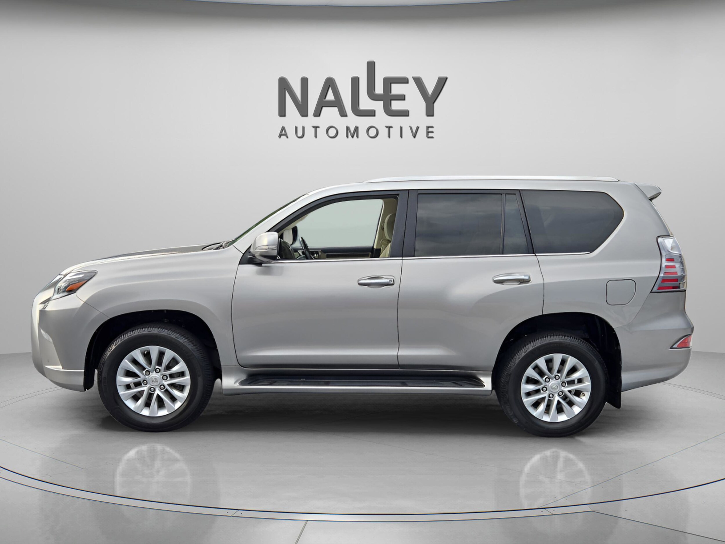 2021 Lexus GX 460 Premium photo 2