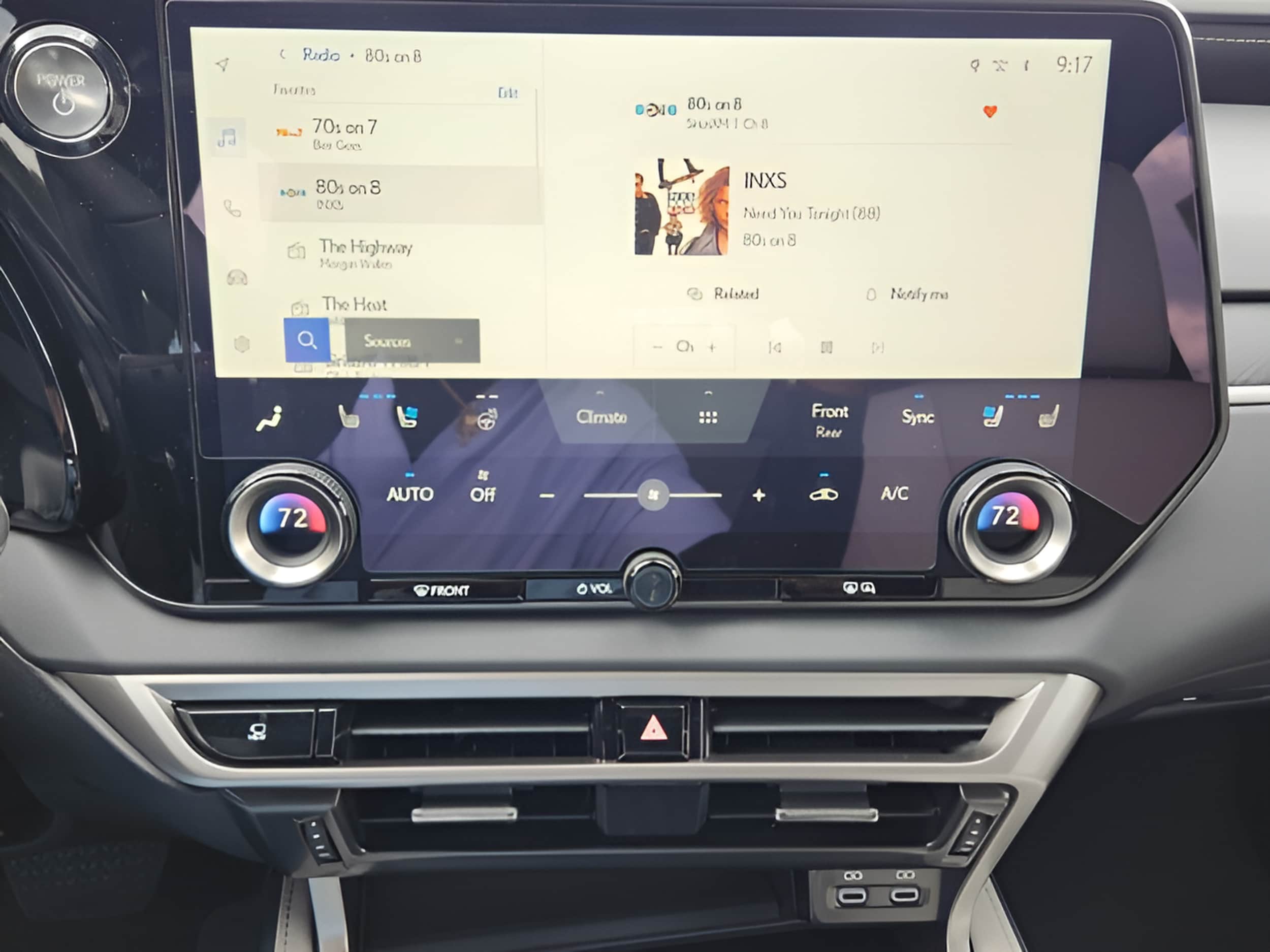 2026 Lexus RX 350h Premium - Photo 18