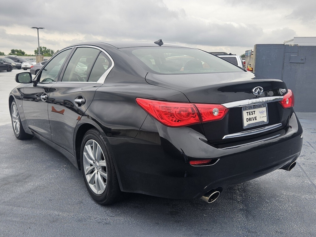 Used 2016 INFINITI Q50 2.0t Premium