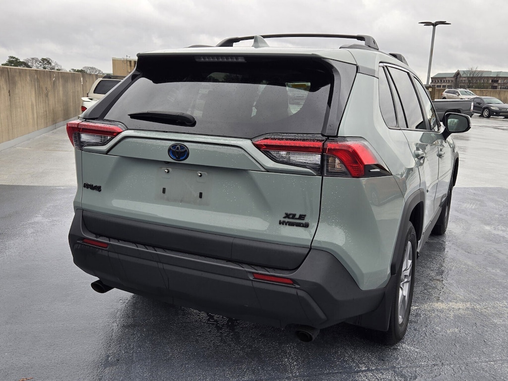 Used 2022 Toyota RAV4 XLE Hybrid XLE AWD