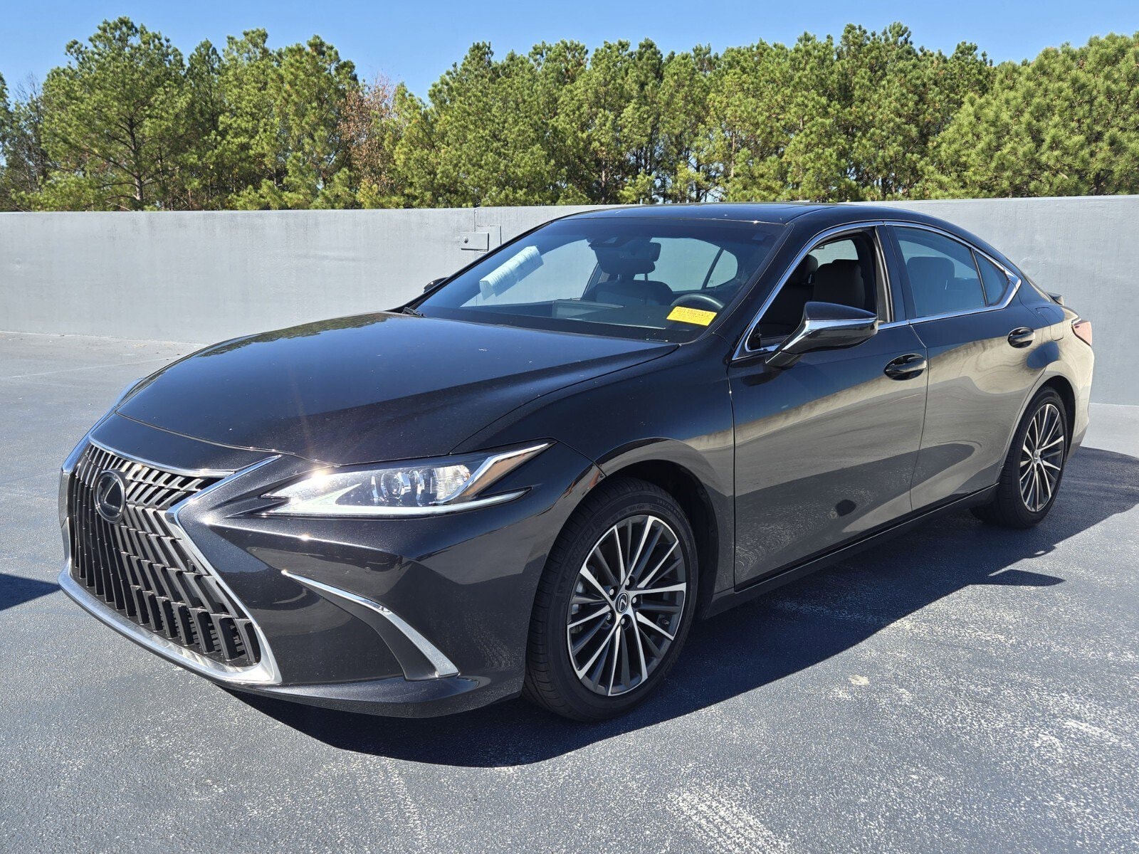 2024 Lexus ES Hybrid