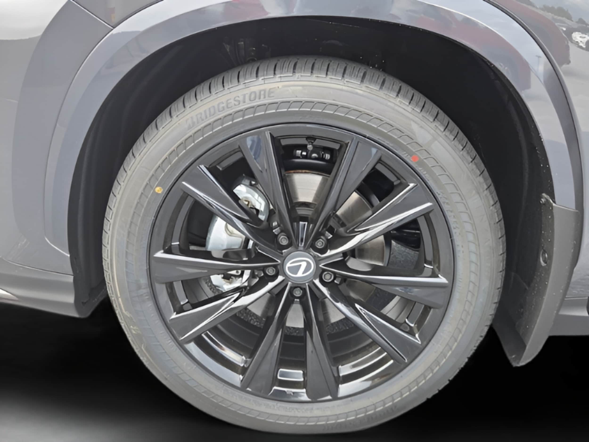 2026 Lexus NX 350 F-Sport - Photo 33