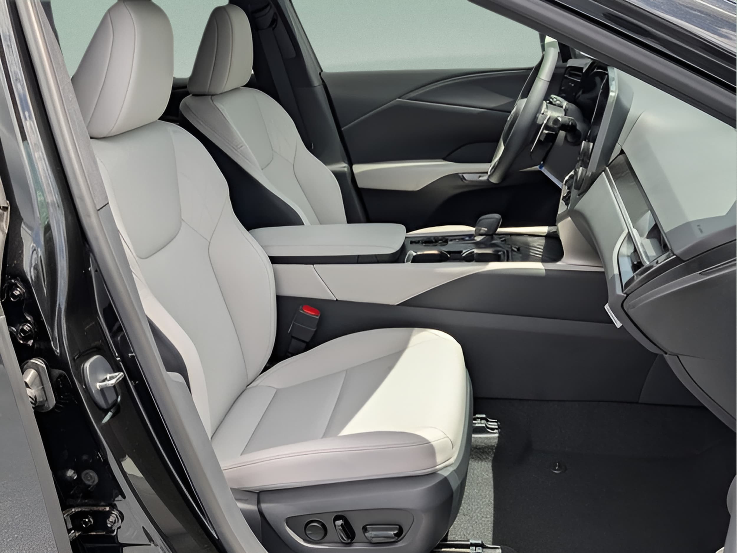 2026 Lexus RX 350 F-Sport - Photo 17