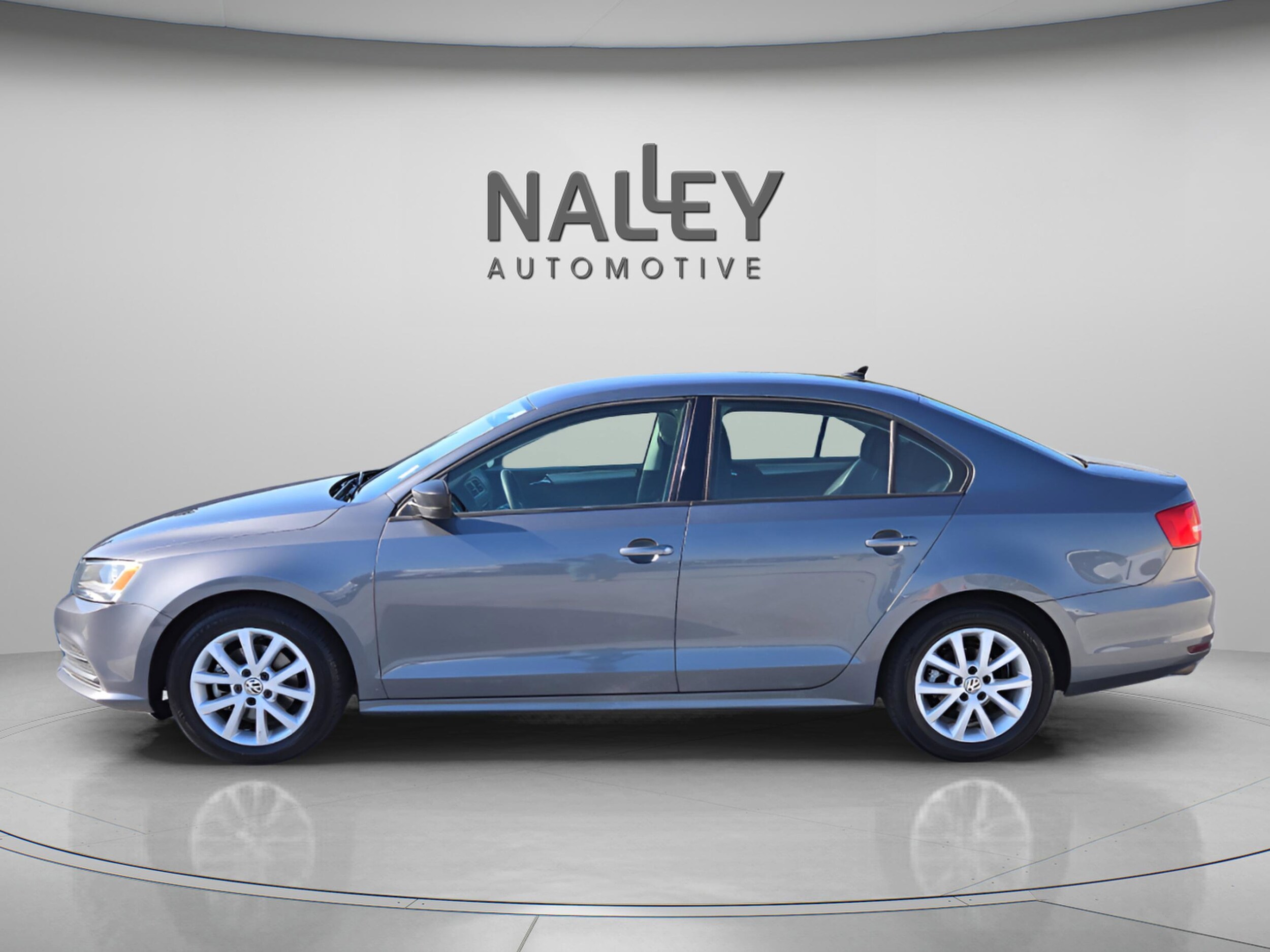 2015 Volkswagen Jetta 1.8T SE photo 2