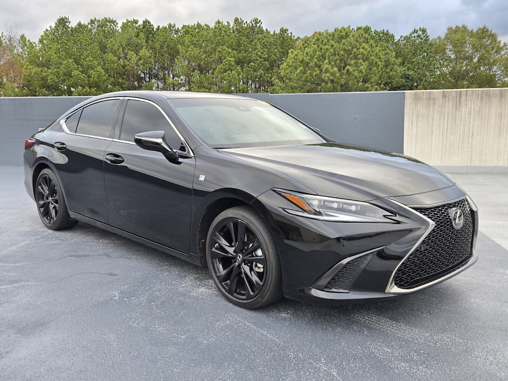 Used 2023 Lexus ES 300h ES 300h F SPORT Handling FWD