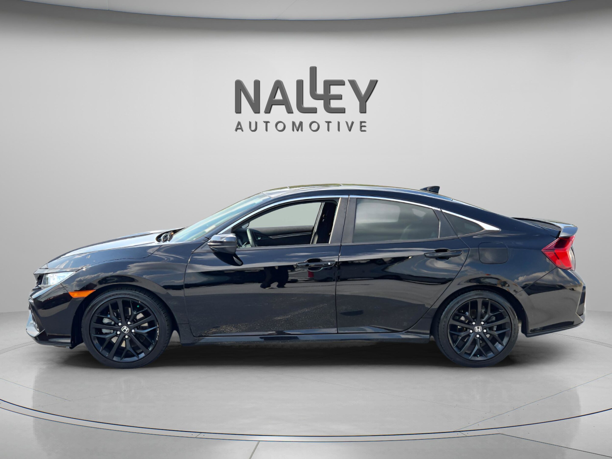 2020 Honda Civic Si photo 2