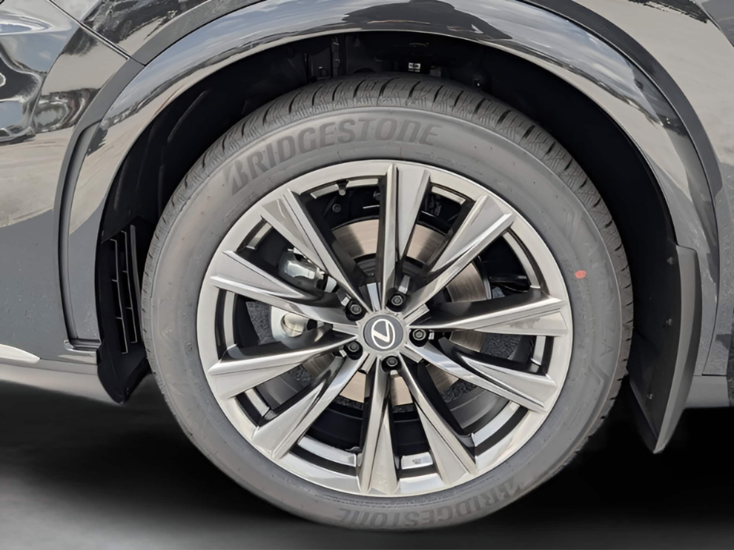 2026 Lexus RX 350 F-Sport - Photo 33