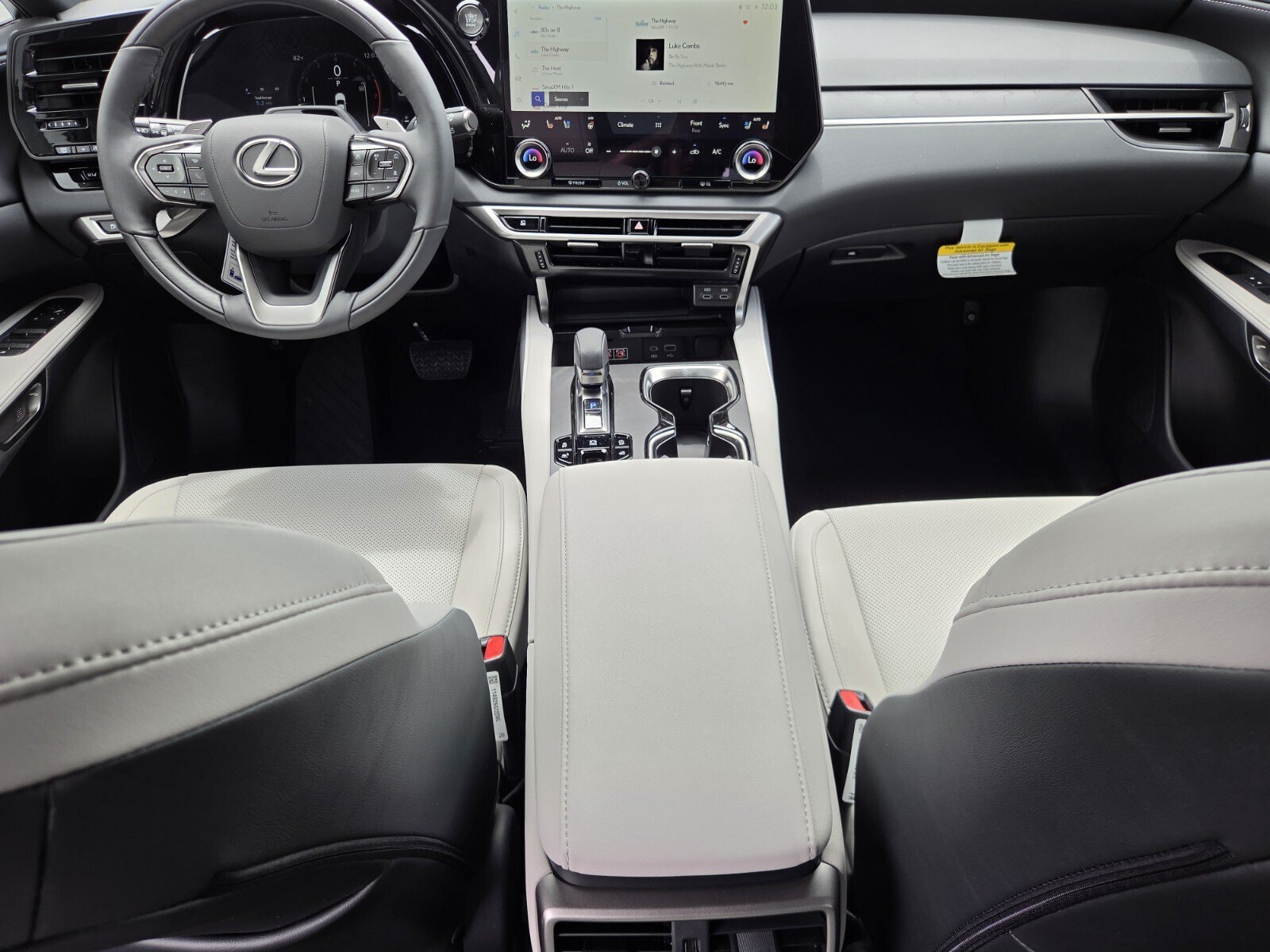2026 Lexus RX 350 F-Sport - Photo 16